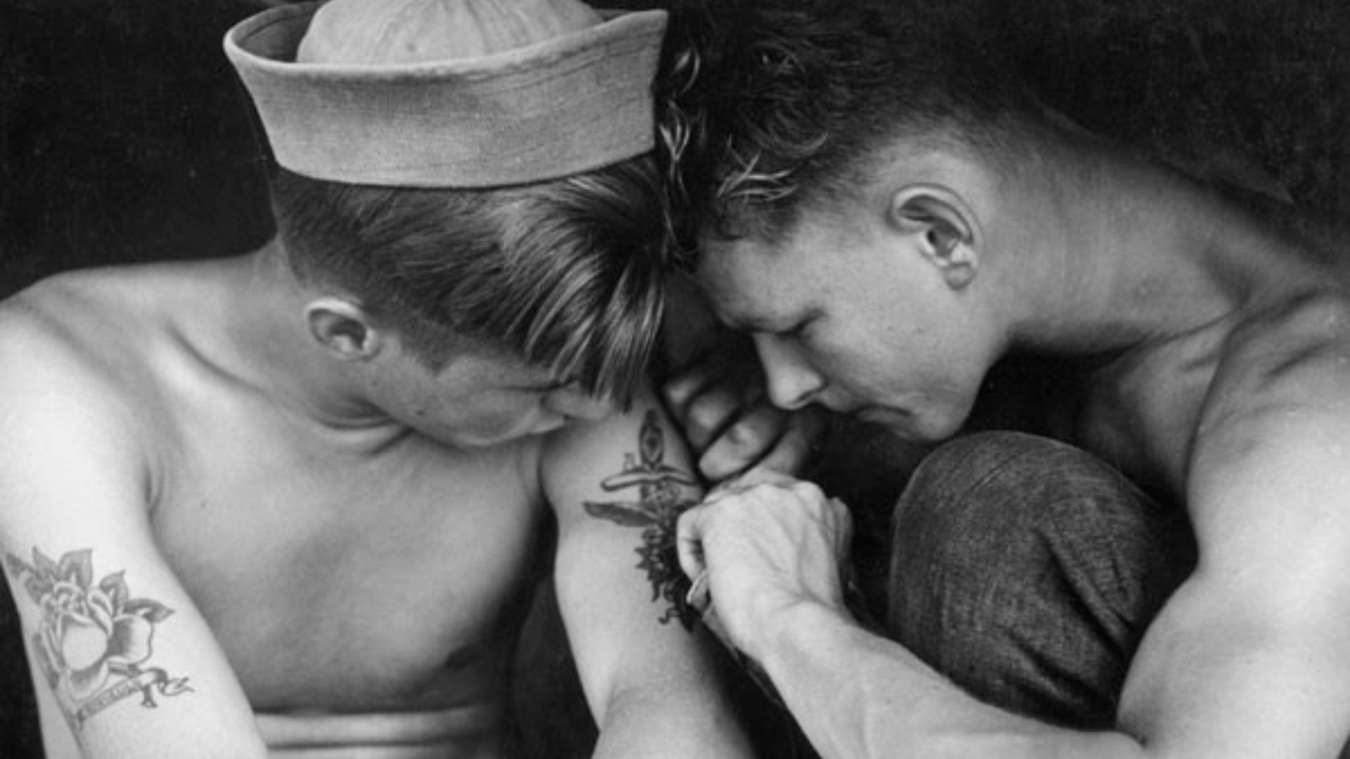 20 Tatouages Populaires Inspirés par les Marins Anciens et les Prisons