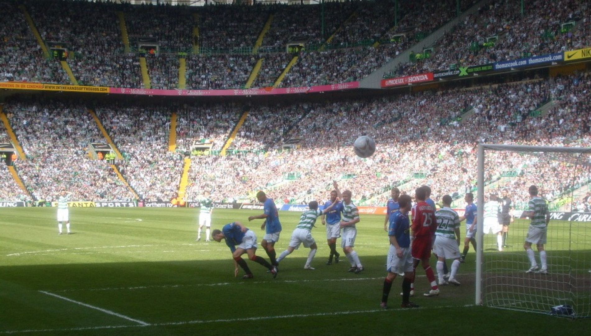 2. The Old Firm: Celtic Vs. Rangers (Scotland)