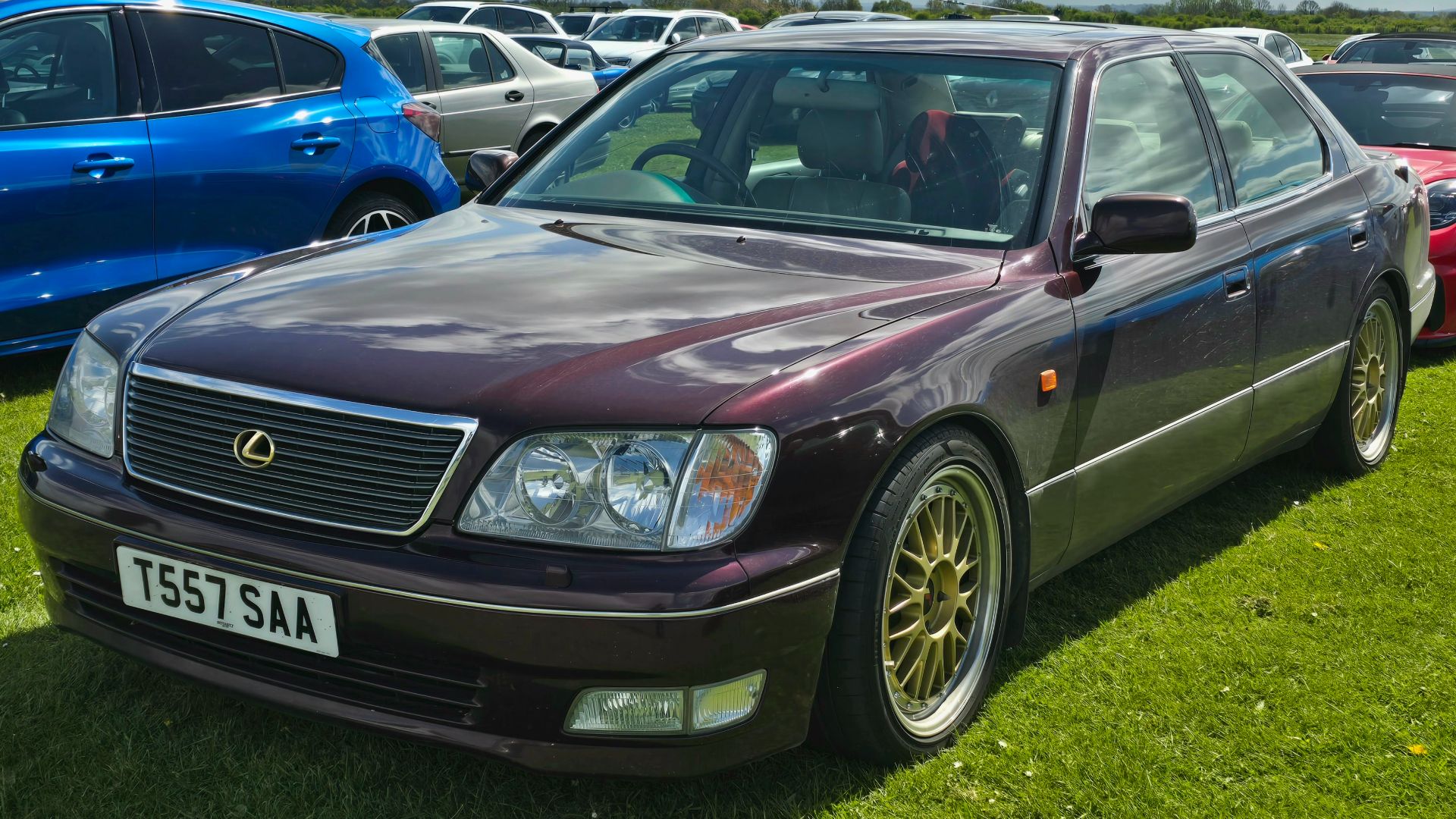 7. Lexus (Japon)