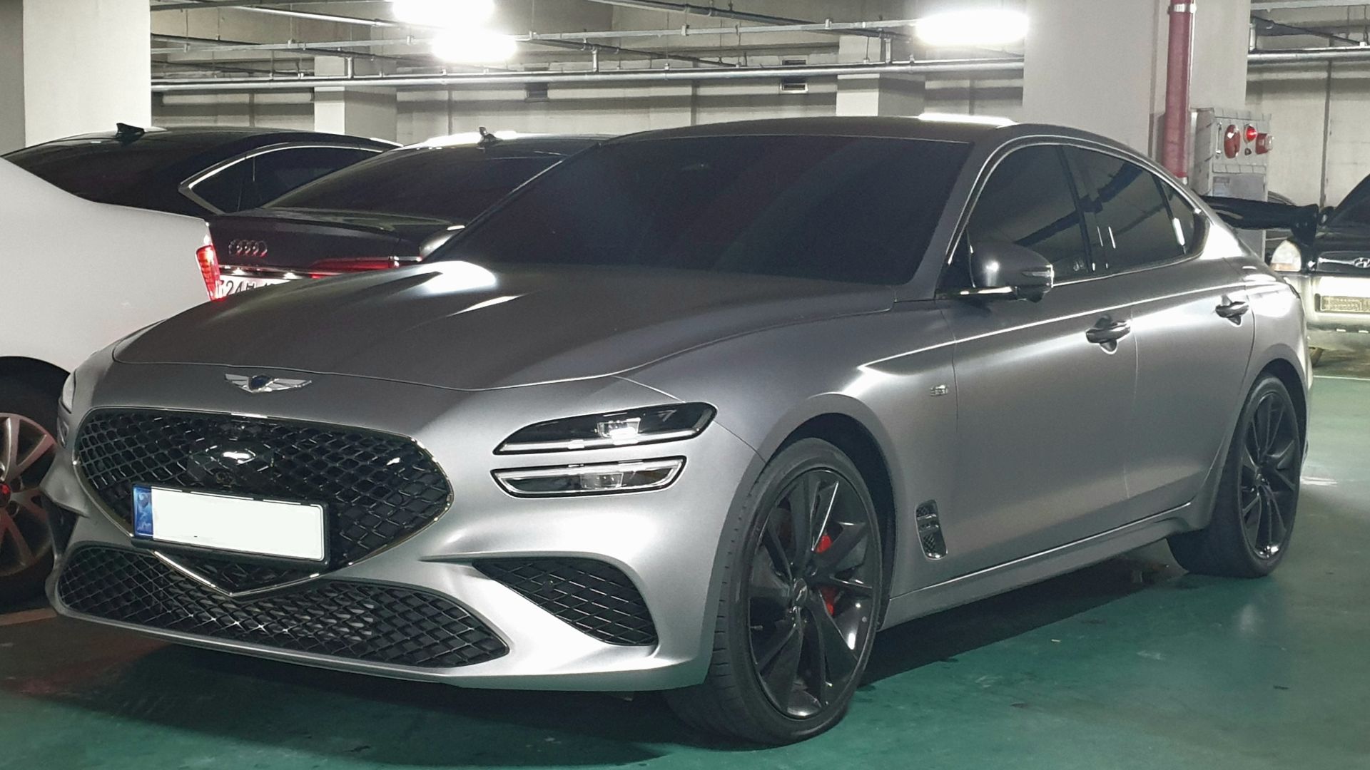 8. Genesis G70 3.3T RWD