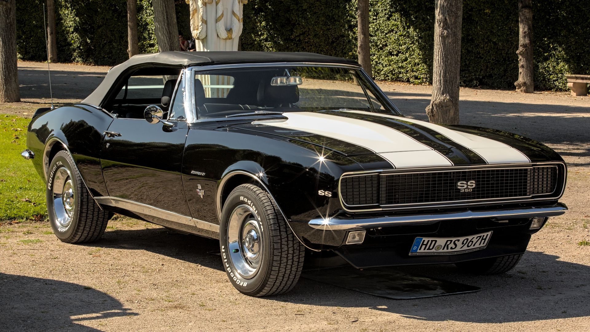 13. Chevrolet Camaro SS