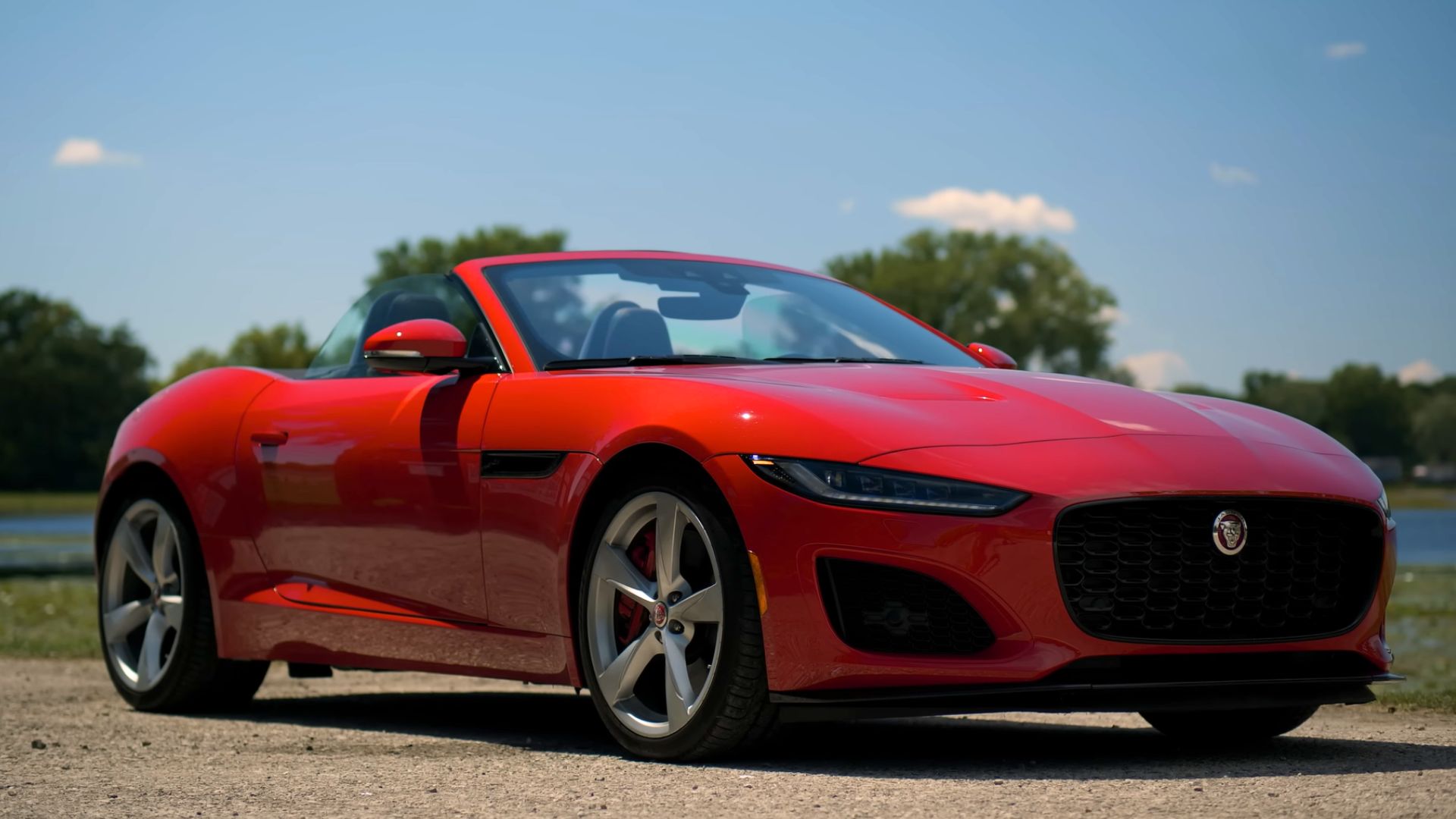 19. Jaguar F-Type P450 RWD