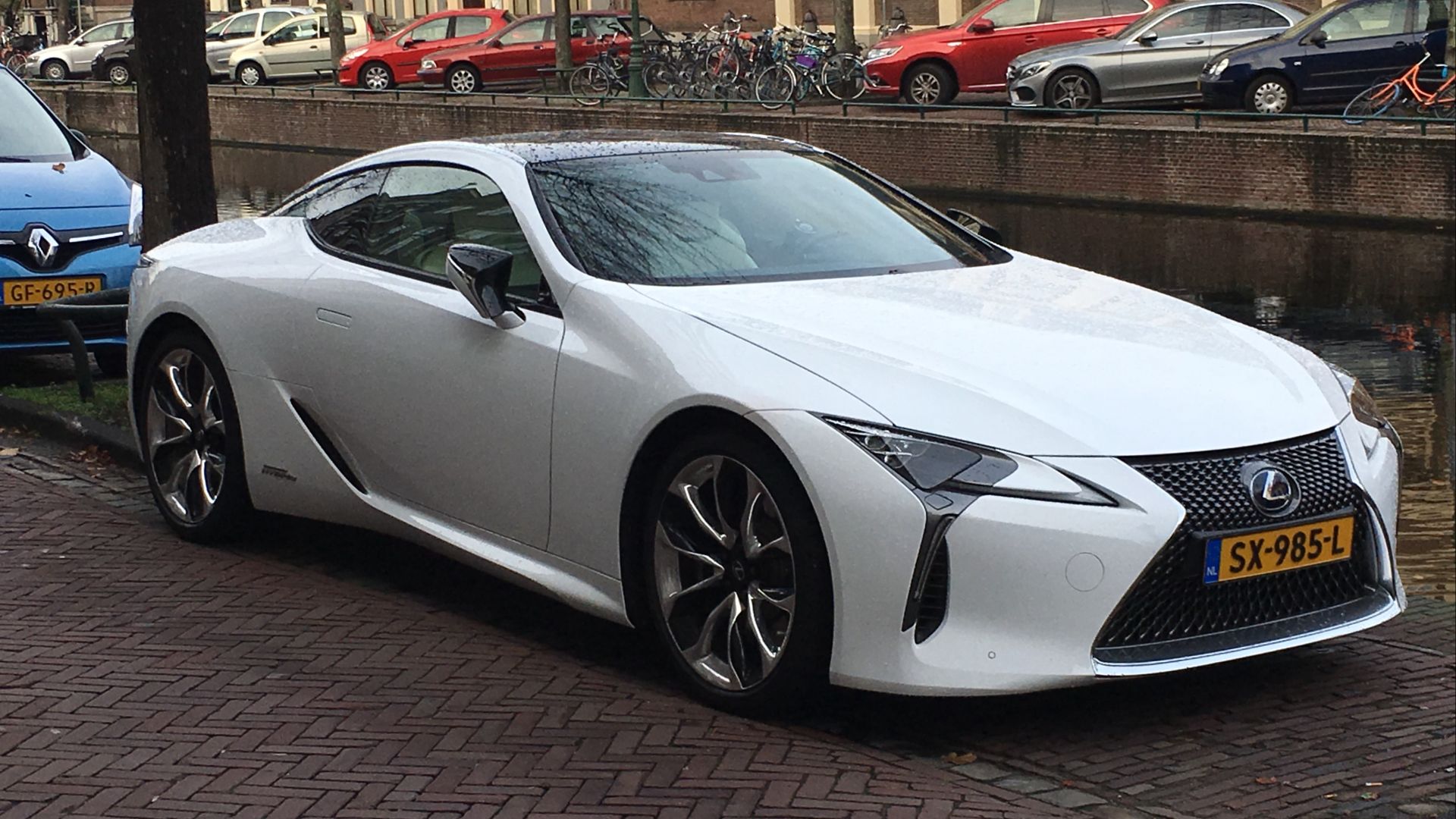 5. Lexus LC 500h