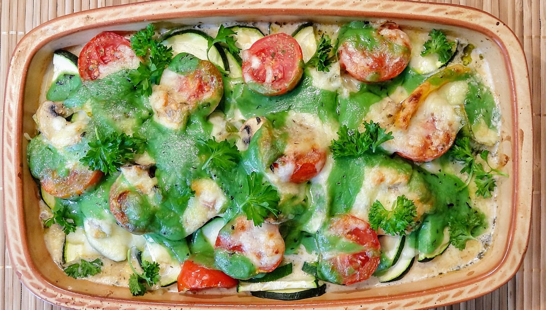 Gratin de courgettes, tomates et pommes de terre