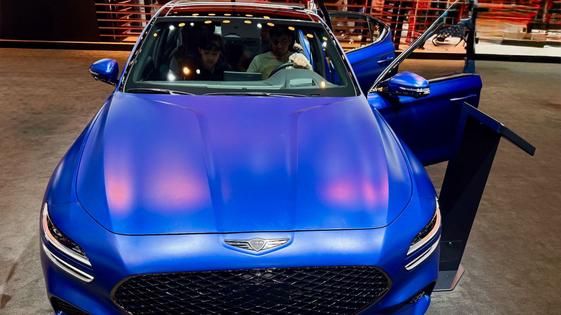 6. 2025 Genesis G70 : 42 500$