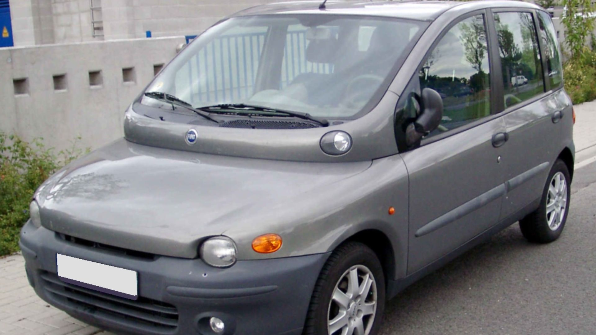 5. Fiat Multipla