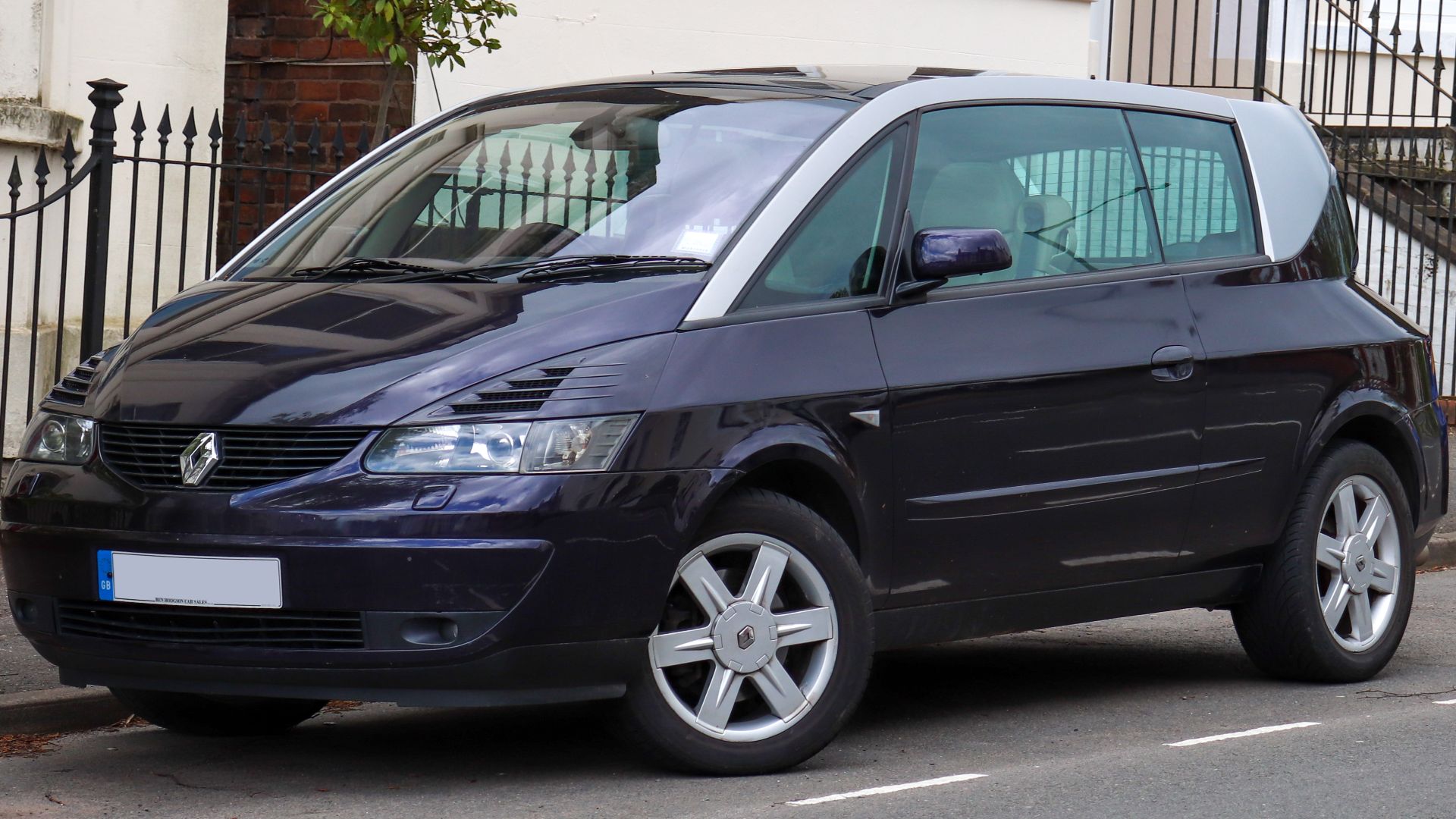 13. Renault Avantime