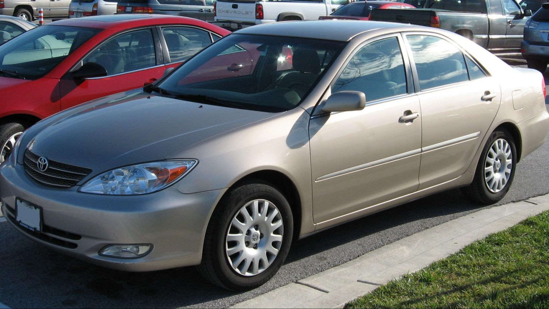 8. Toyota Camry (2002-2011)