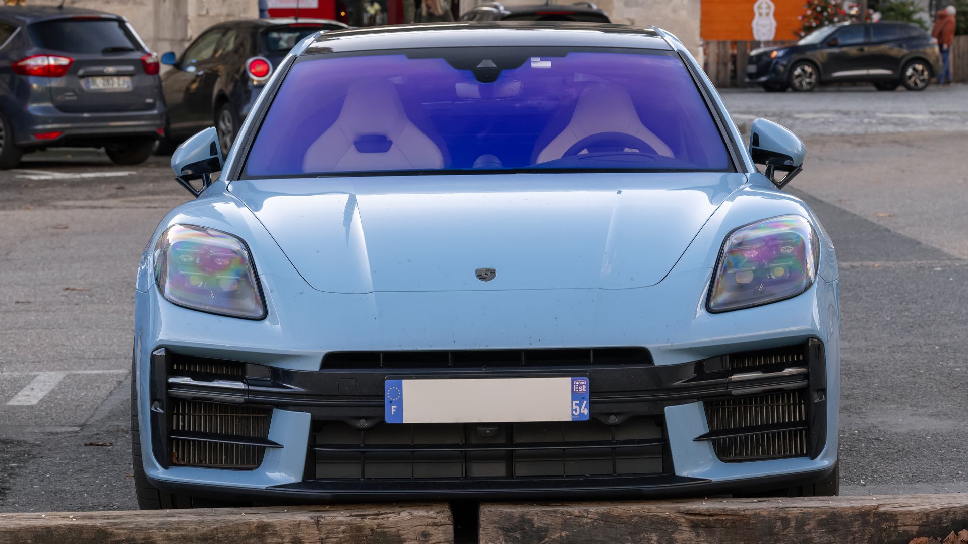 5. Porsche Panamera Turbo E-Hybrid (2025)