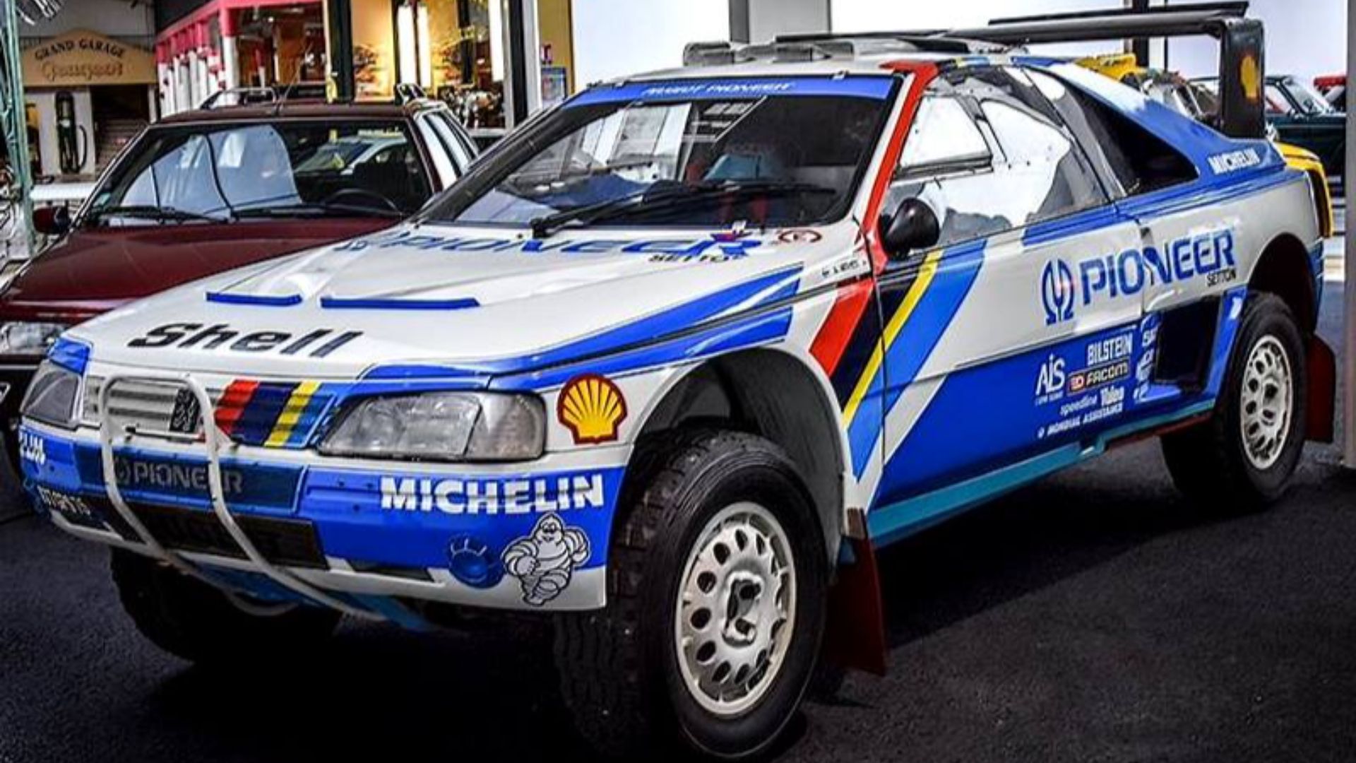 15. Peugeot 405 T16 GR