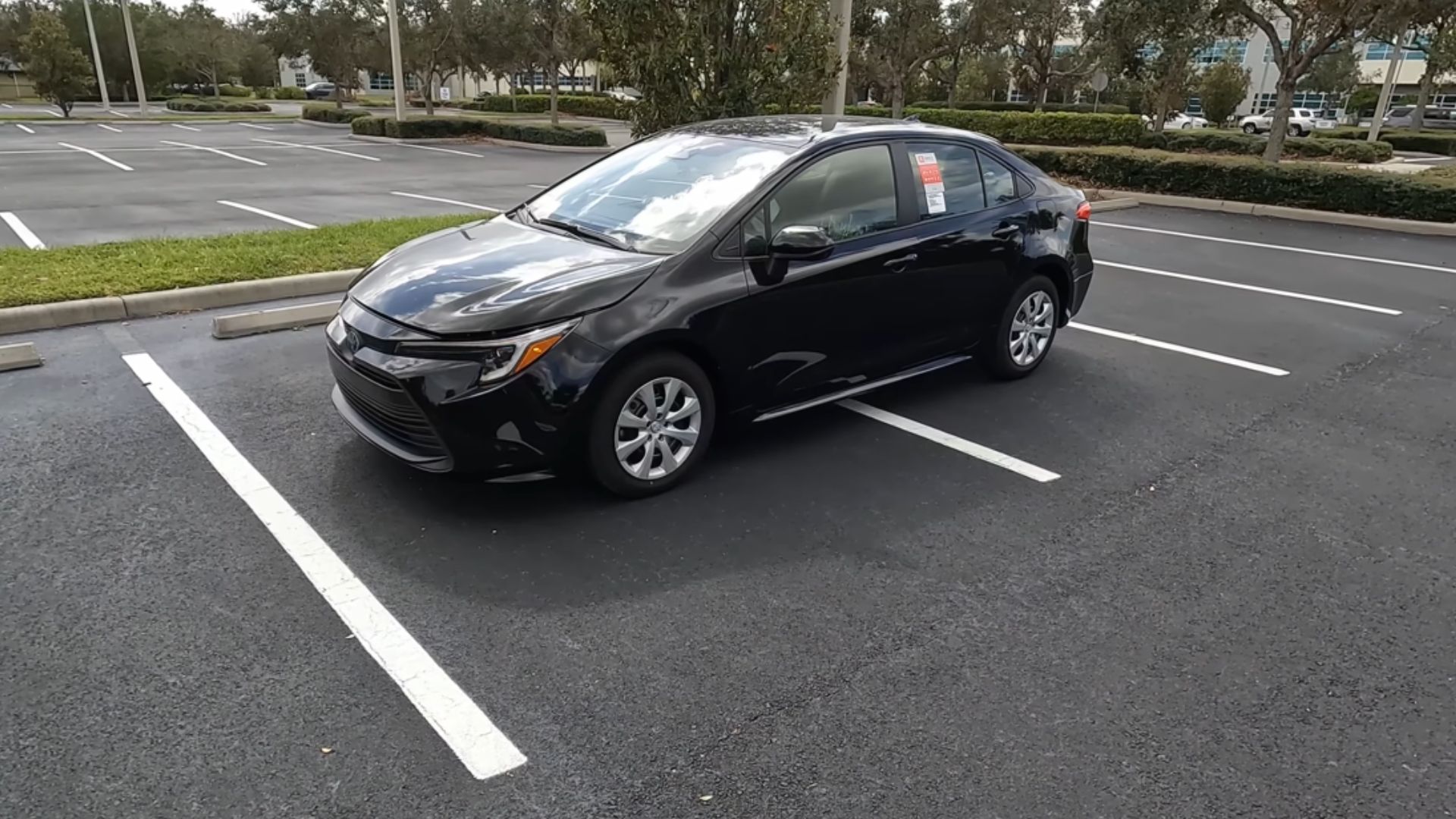 12. 2025 Toyota Corolla Hybride