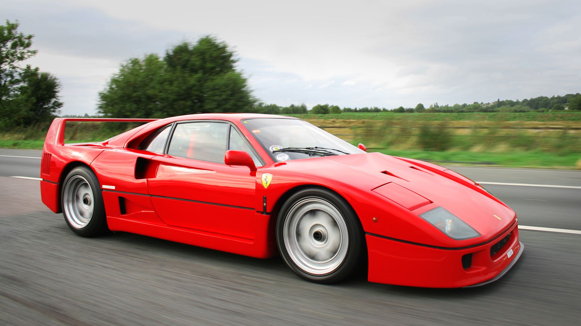 1. Ferrari F40