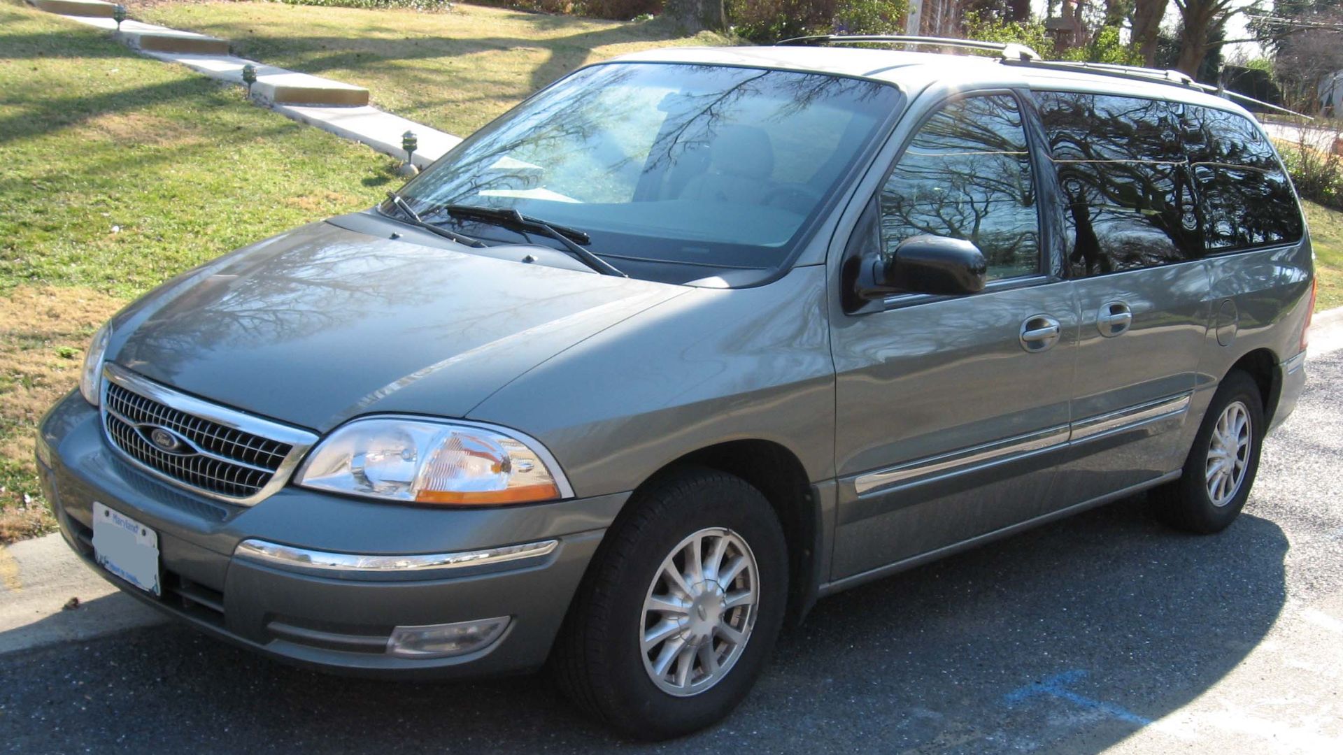 18. Ford Windstar