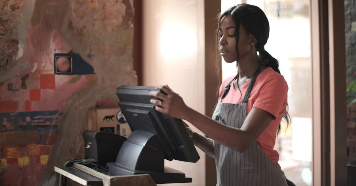 Cashier