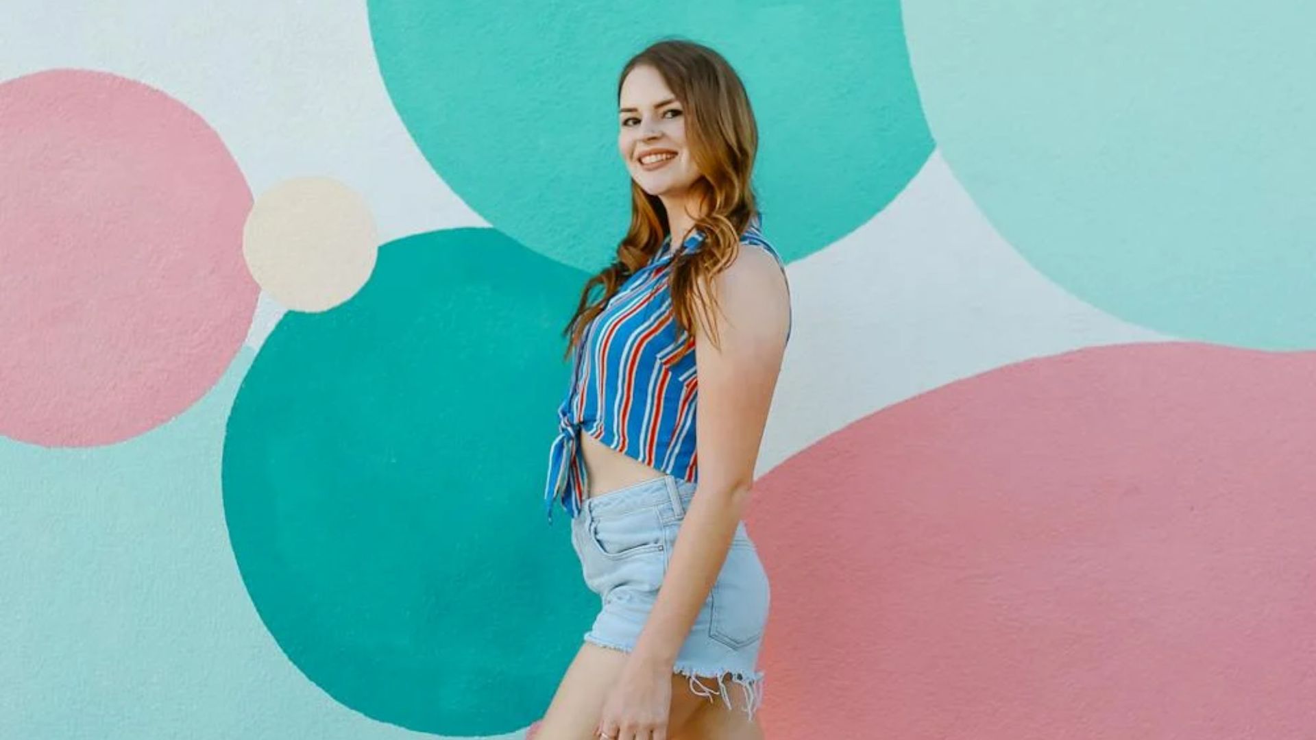 Shorts Above The Knee