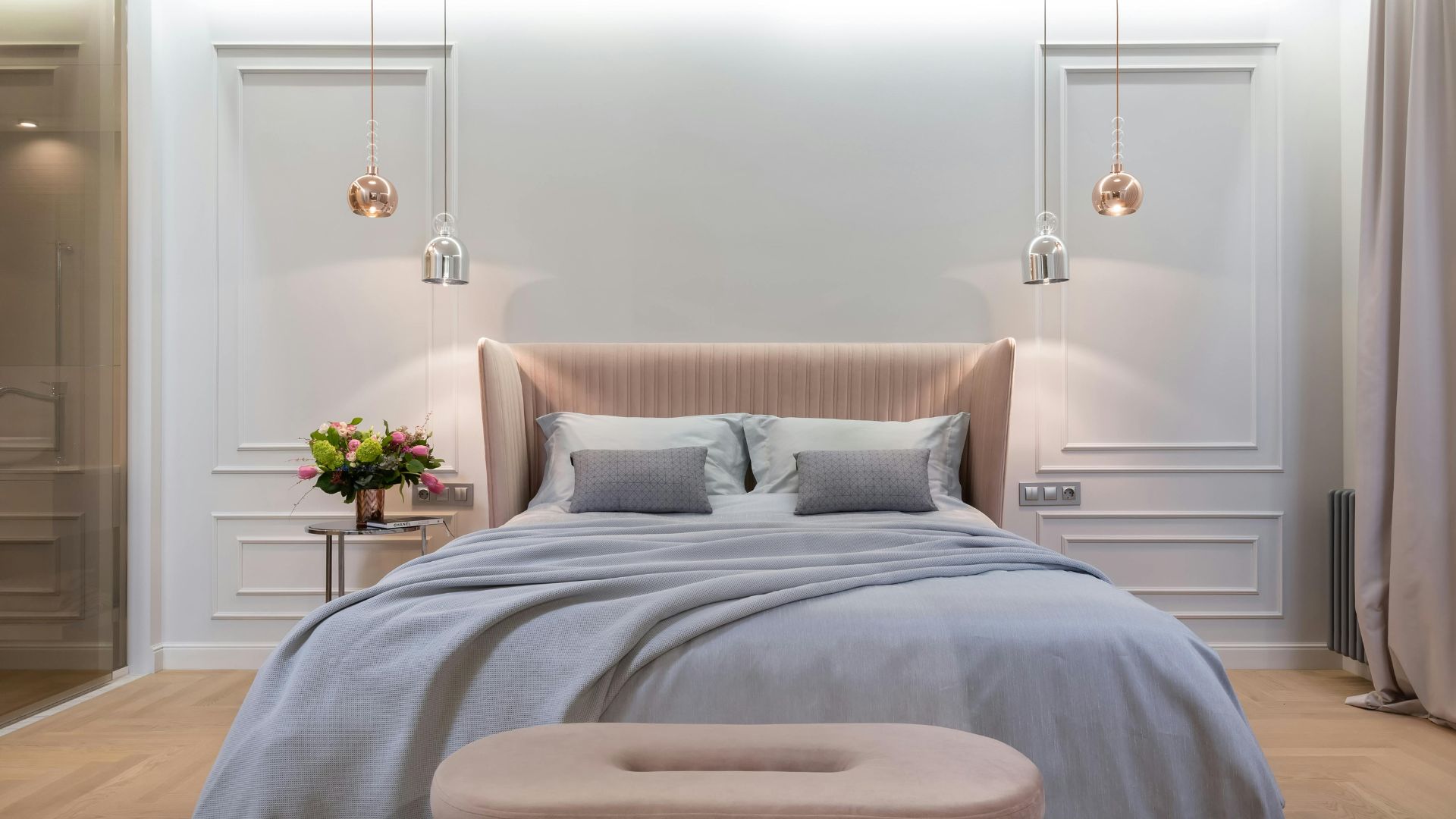 Small decor touches that create a calming bedroom