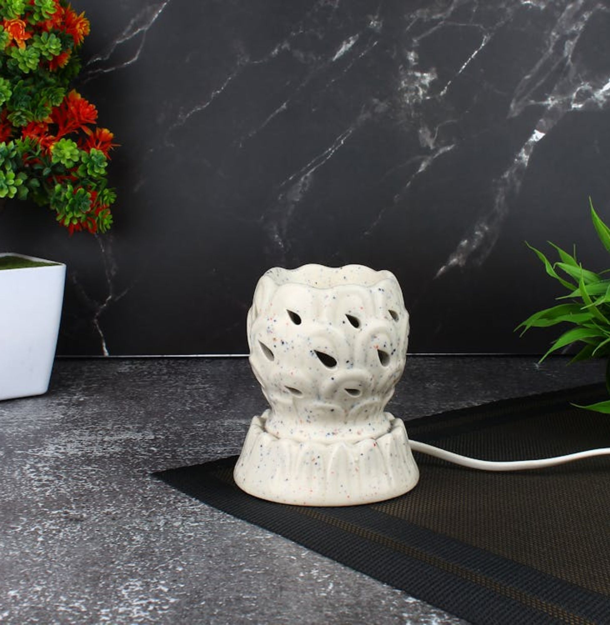 Keep a ceramic essential oil diffuser