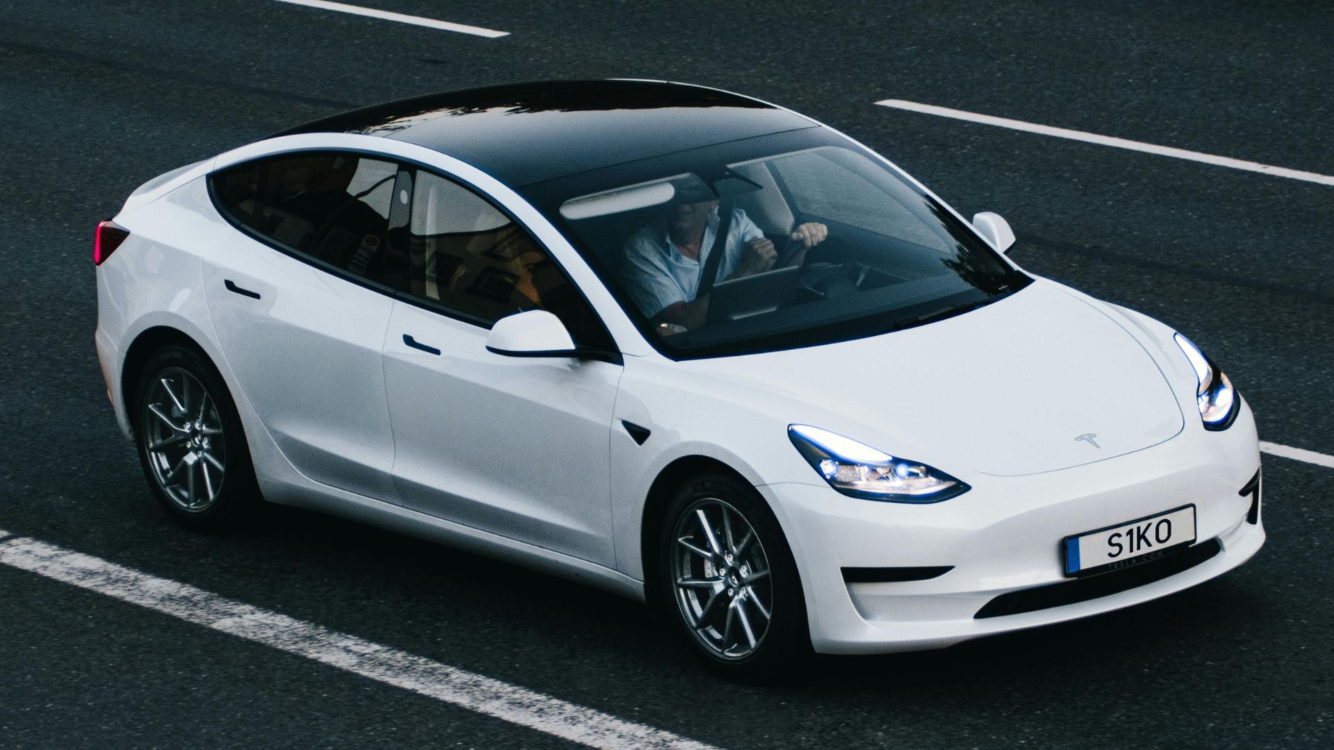 The 7 Best Cars For New Drivers And The 7 Worst