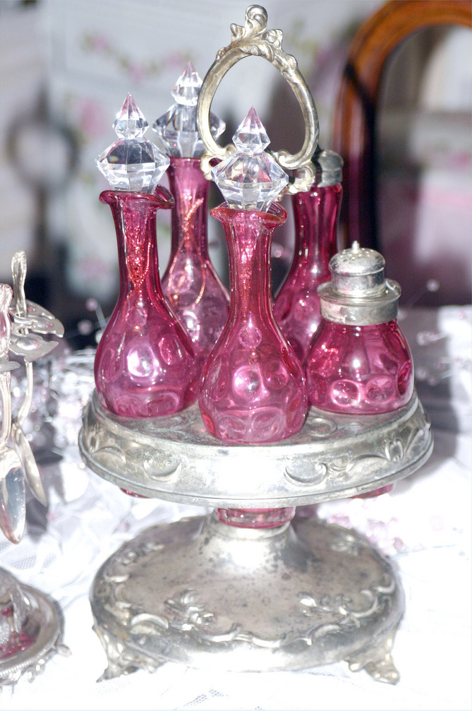 Crystal Glass Oil And Vinegar Cruet