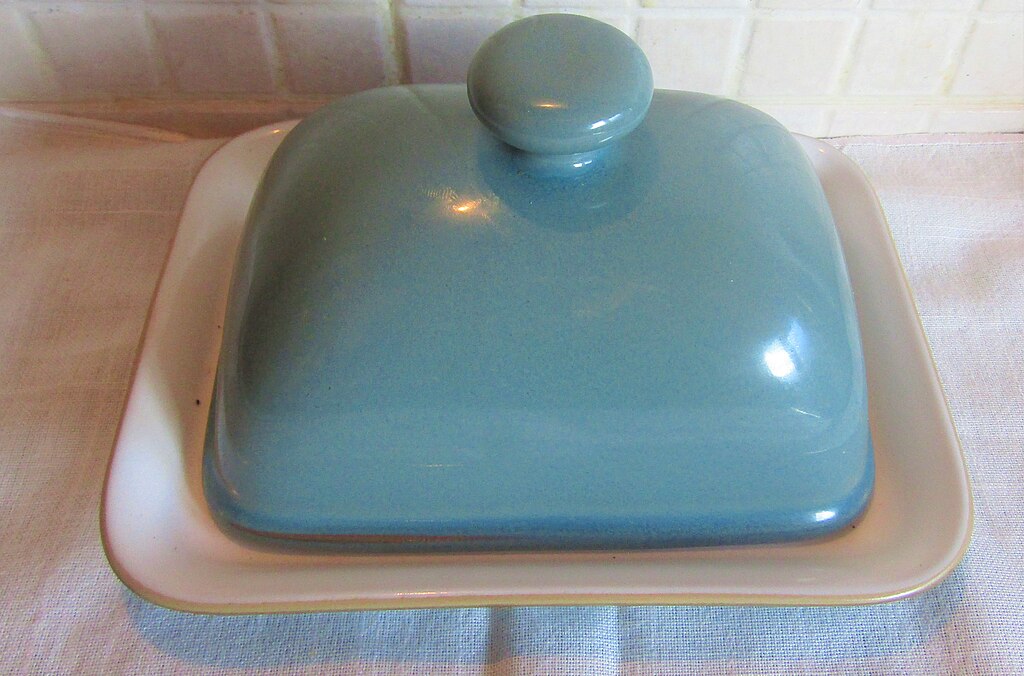 Vintage-Inspired Ceramic Butter Dish