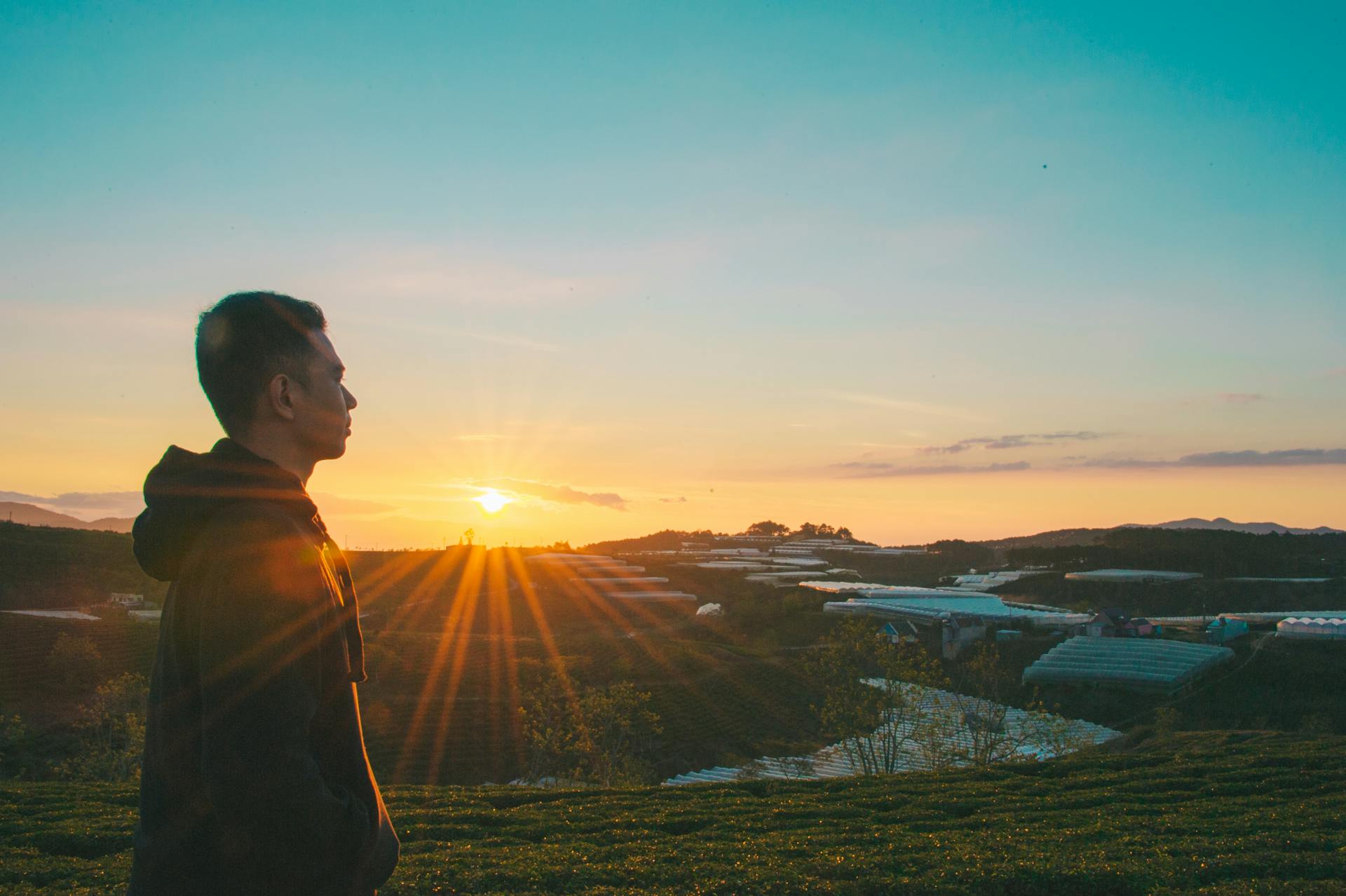 Get 10 Minutes Of Morning Sunlight