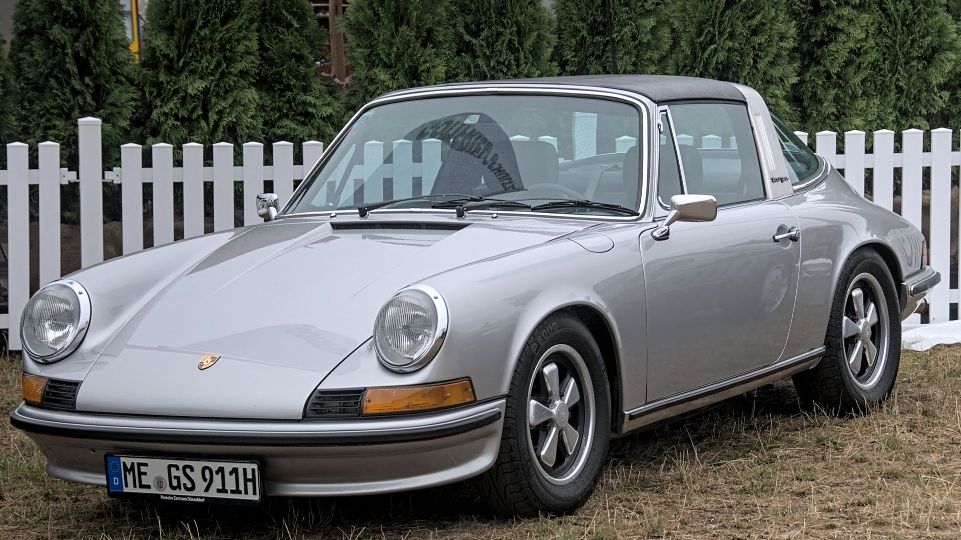1. Porsche 911