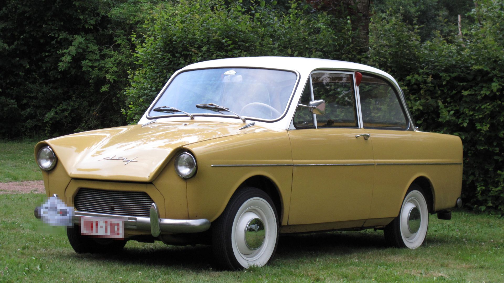 18. DAF 600