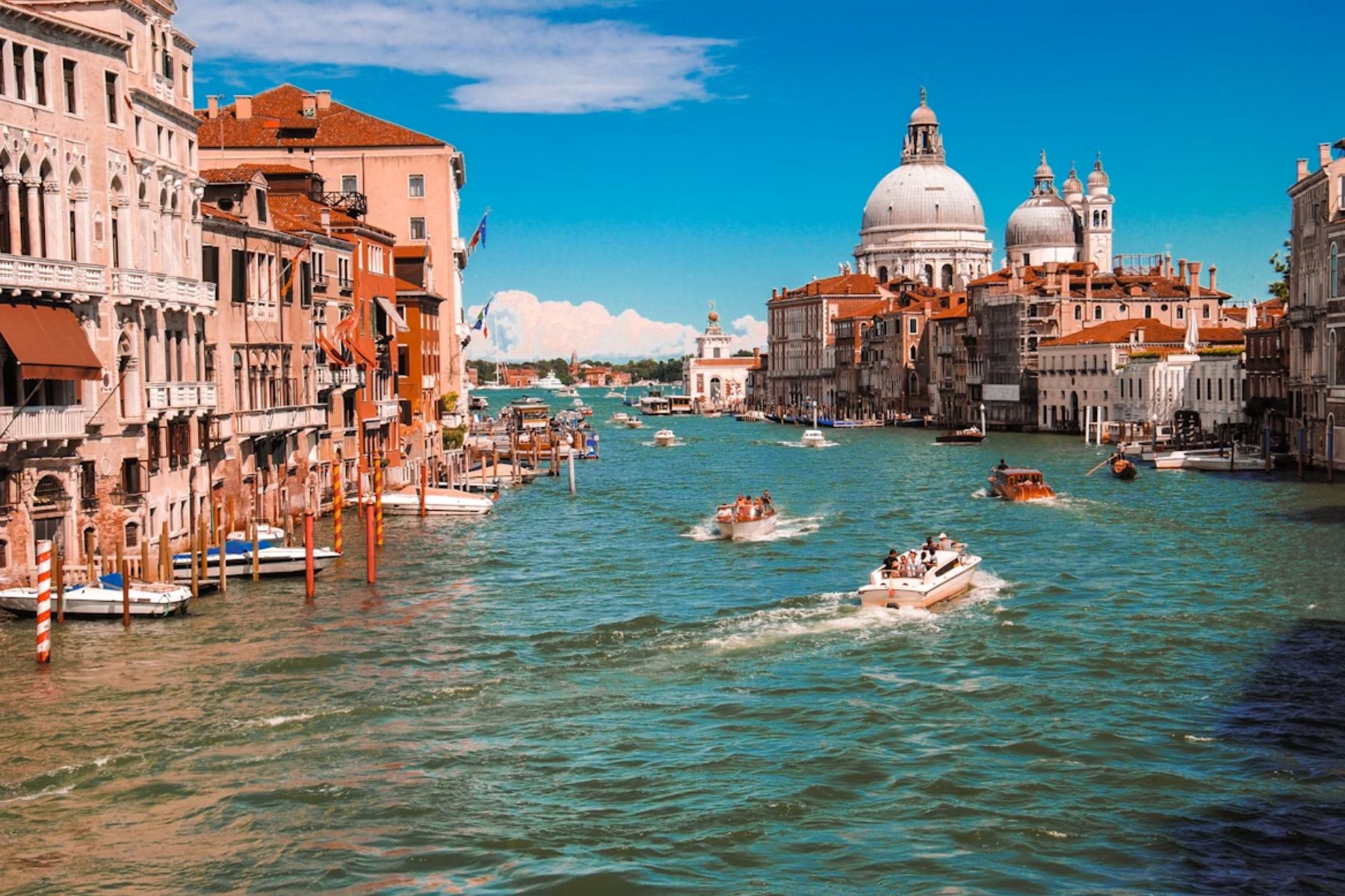 Venice, Italy: A Beautiful Maze With Few Clues