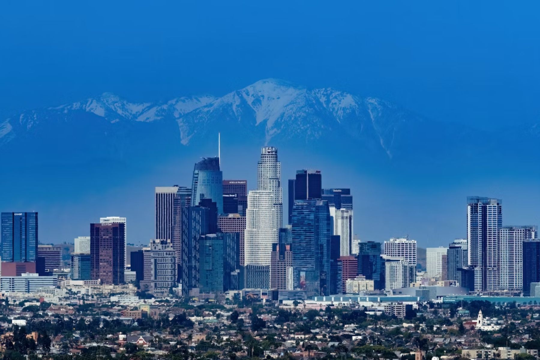 Los Angeles, USA: A City Built For Cars, Not Walkers