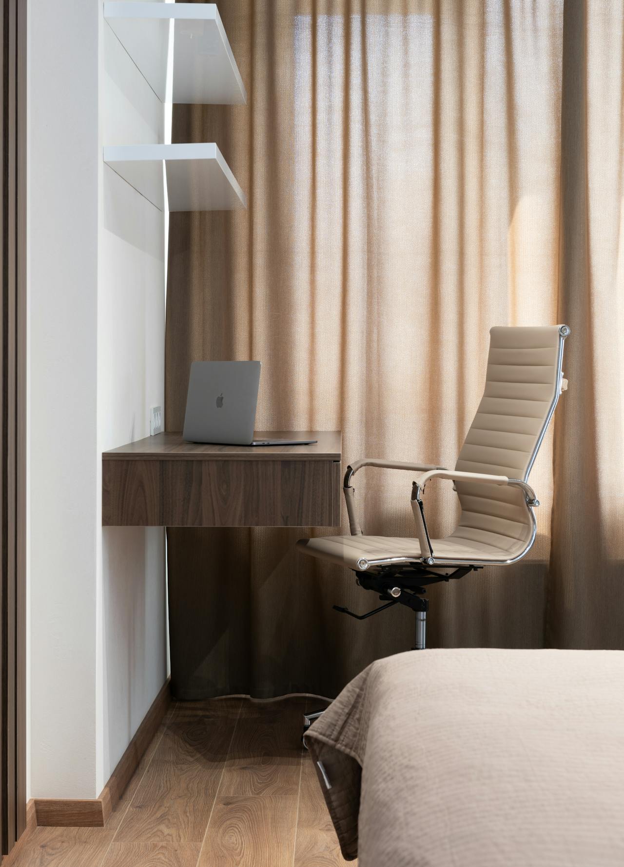 Floating Wall Desk Nook