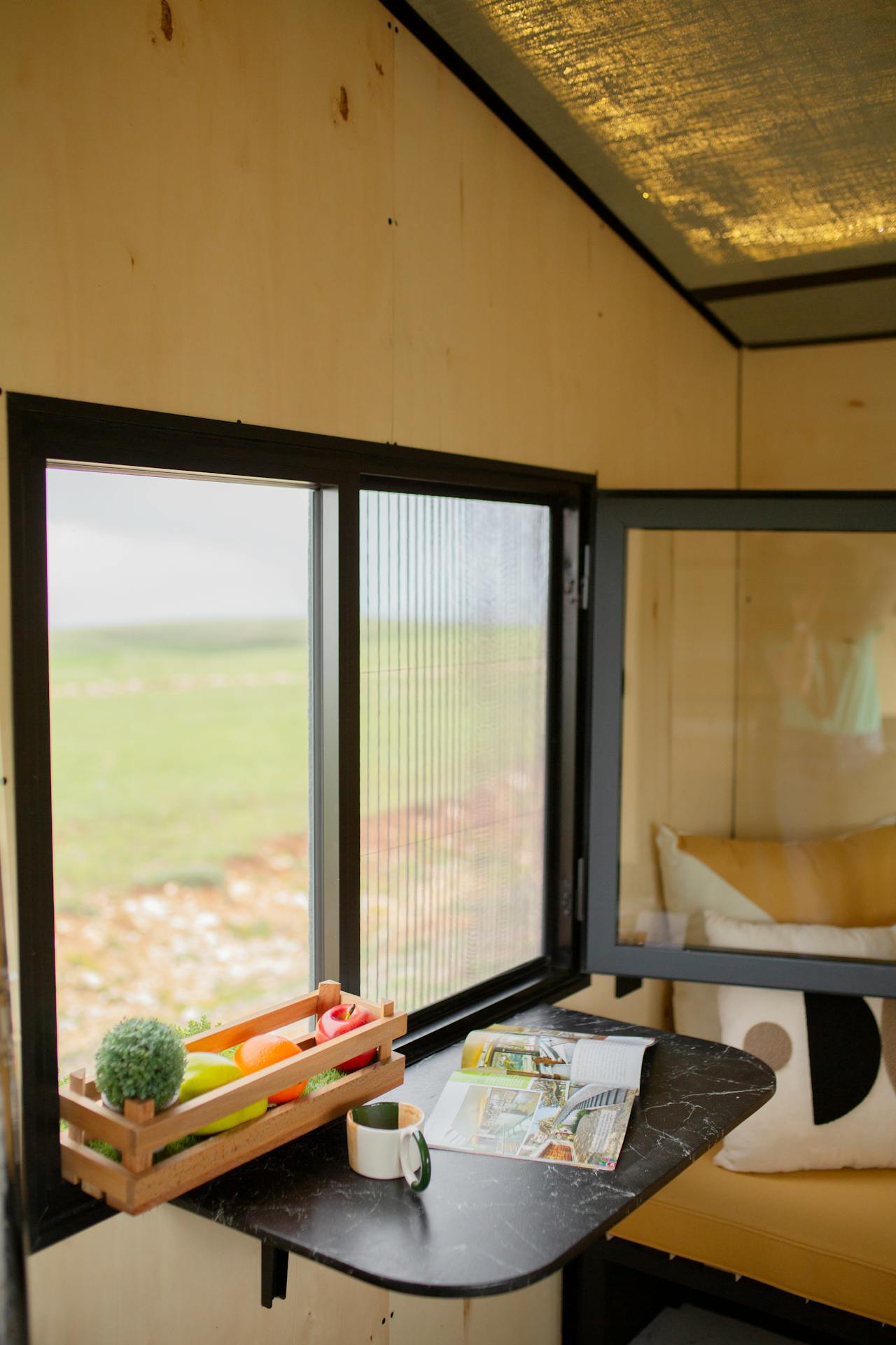 Window Sill Standing Bar