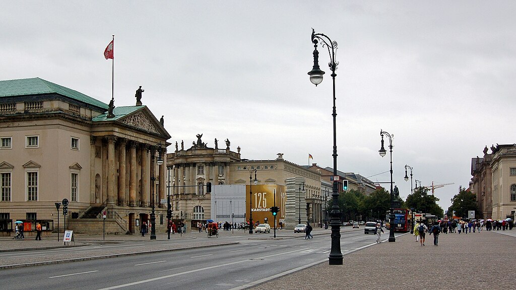 Unter Den Linden, Berlin