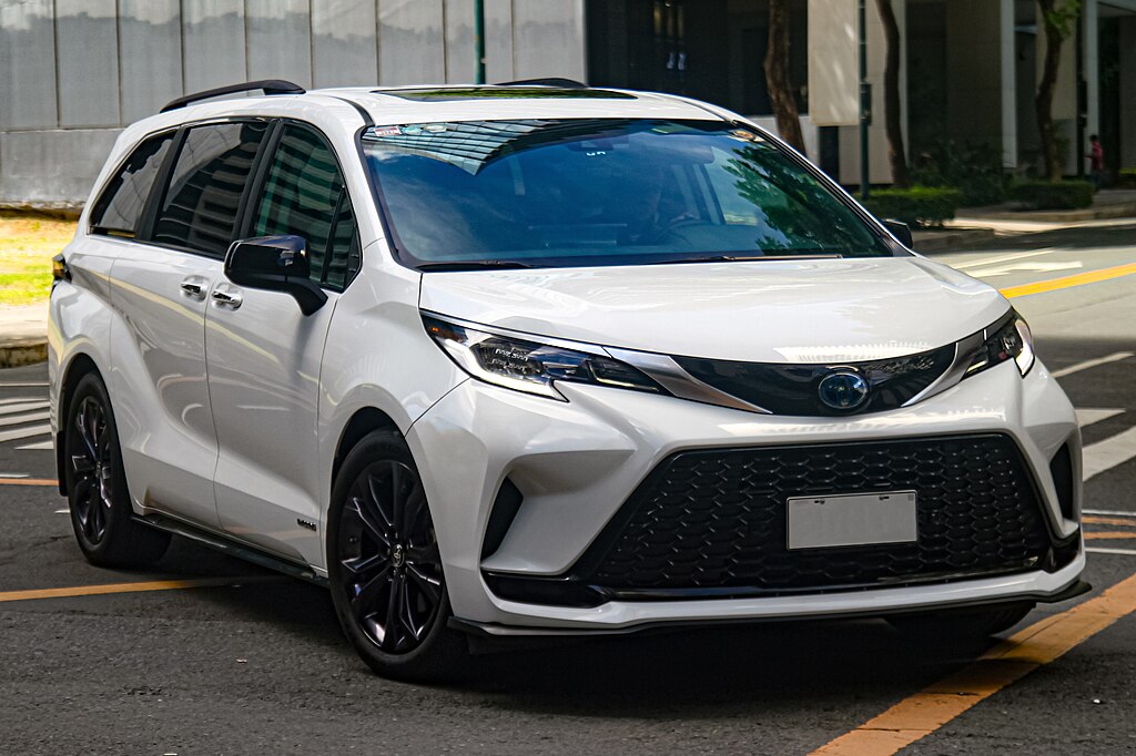 Toyota Sienna XSE