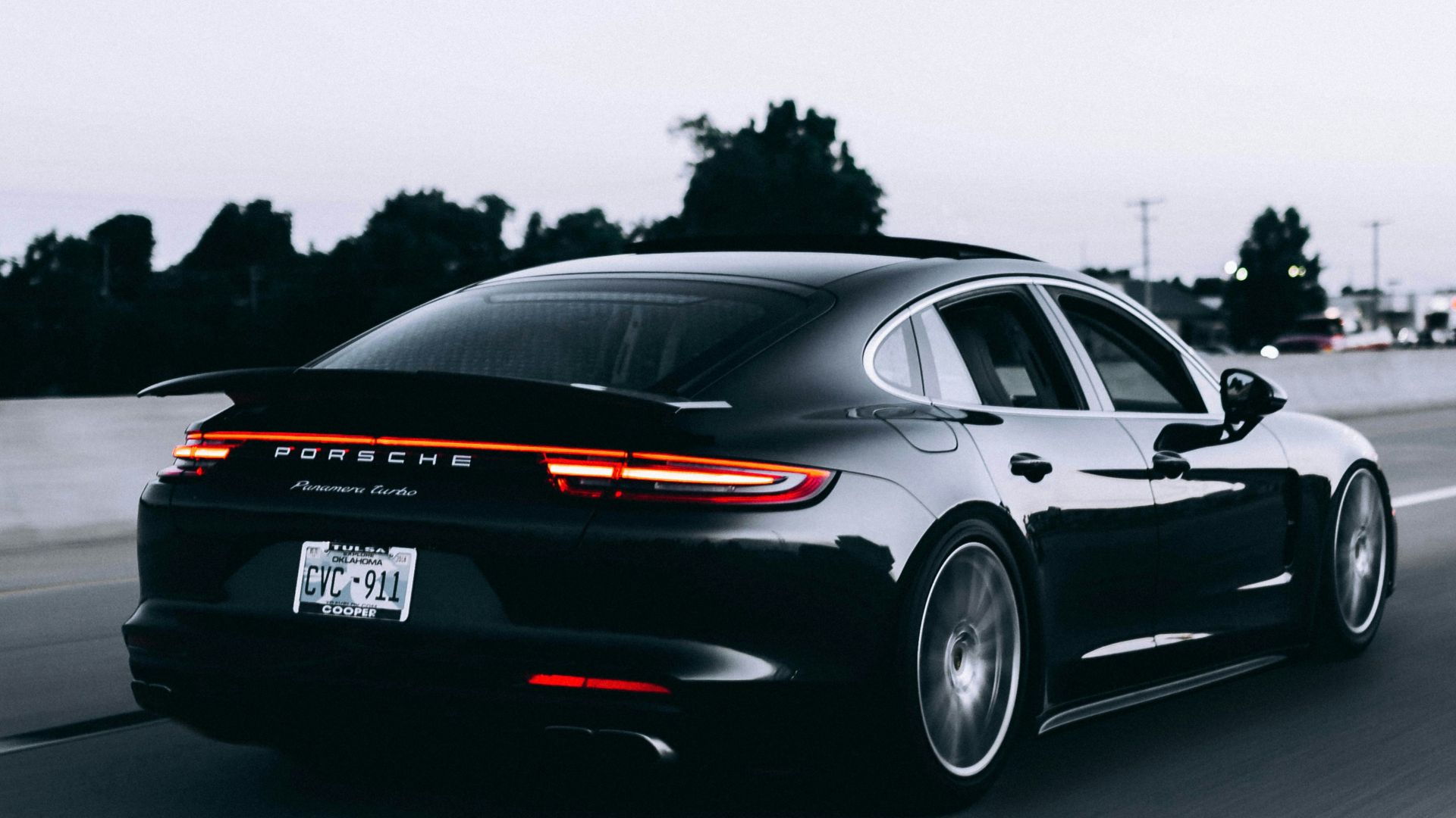 9. Porsche