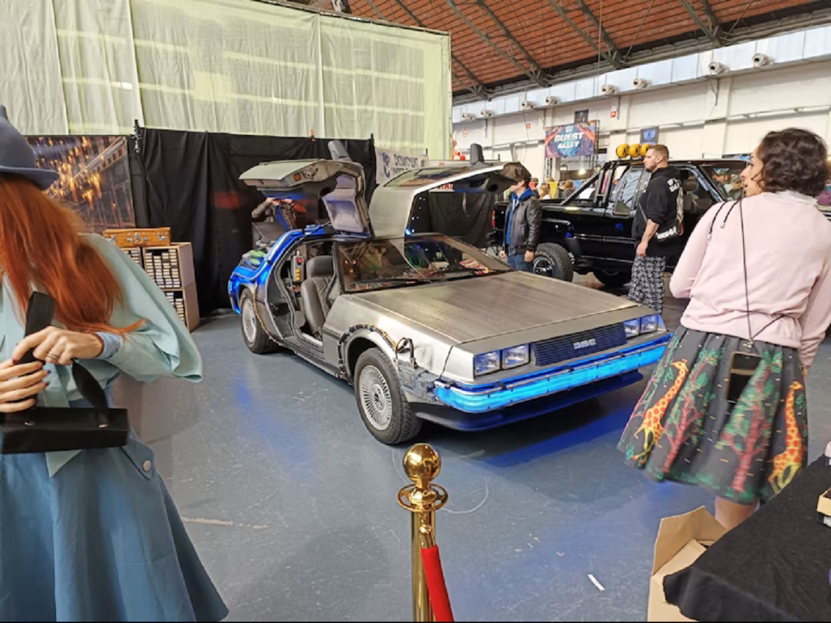 Fictional Vehicles That Fans Still Obsess Over