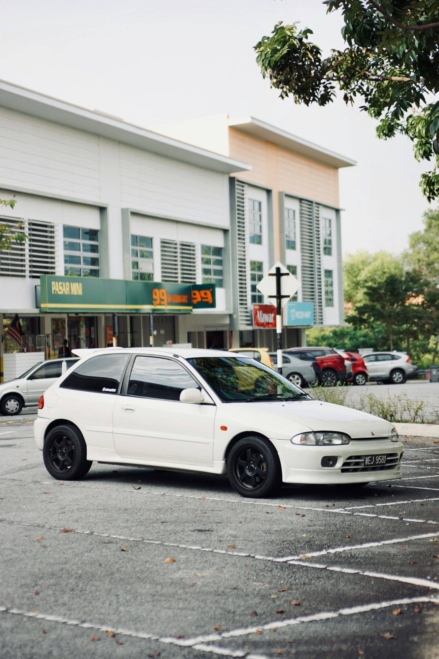15. Mitsubishi Mirage