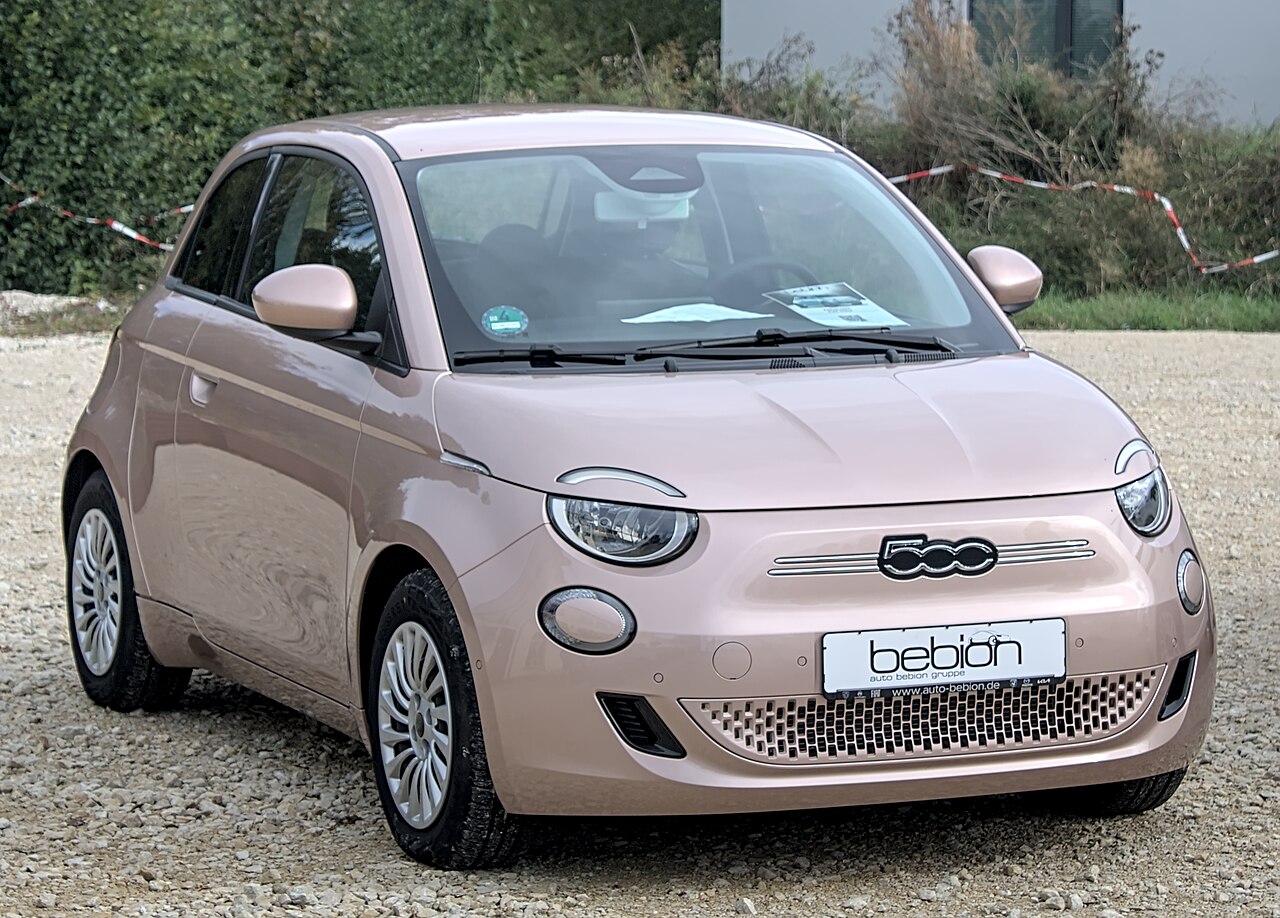 8. Fiat 500e