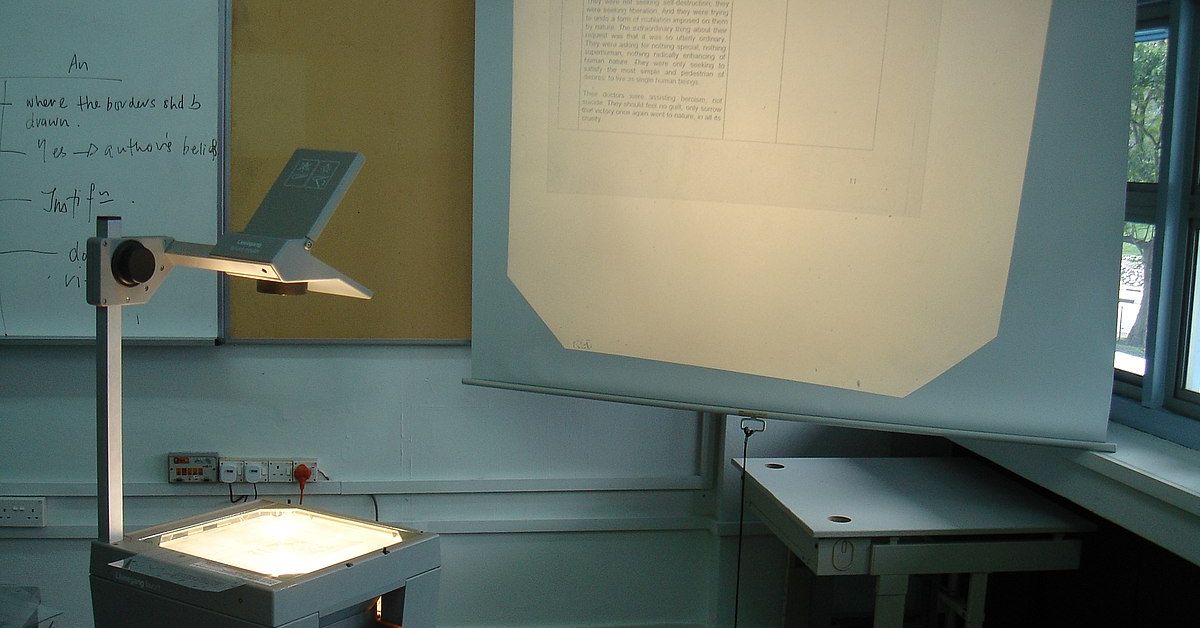 Overhead Projectors And Their Role In 20th-Century Teaching
