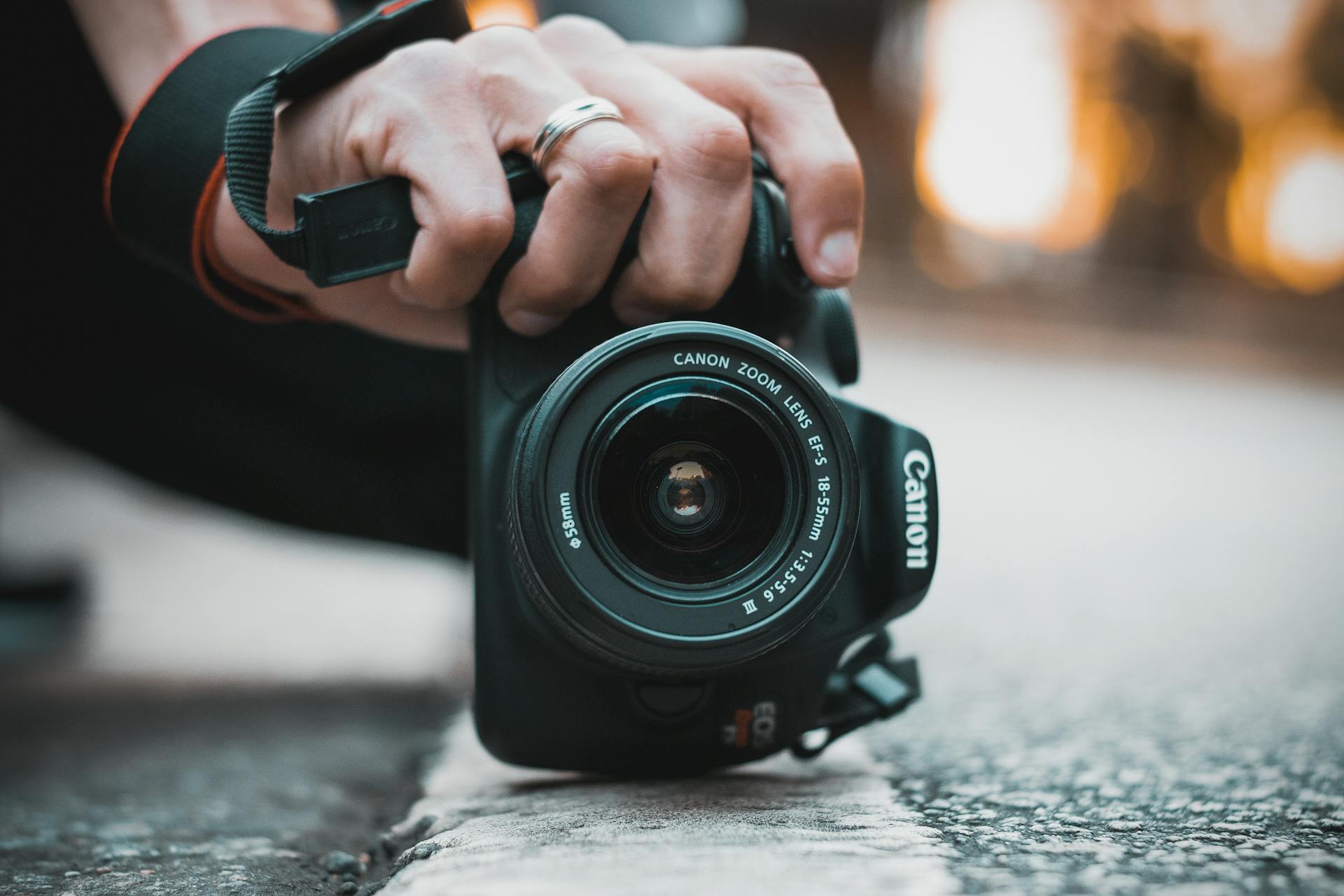 Heavy DSLR Cameras For Casual Trips