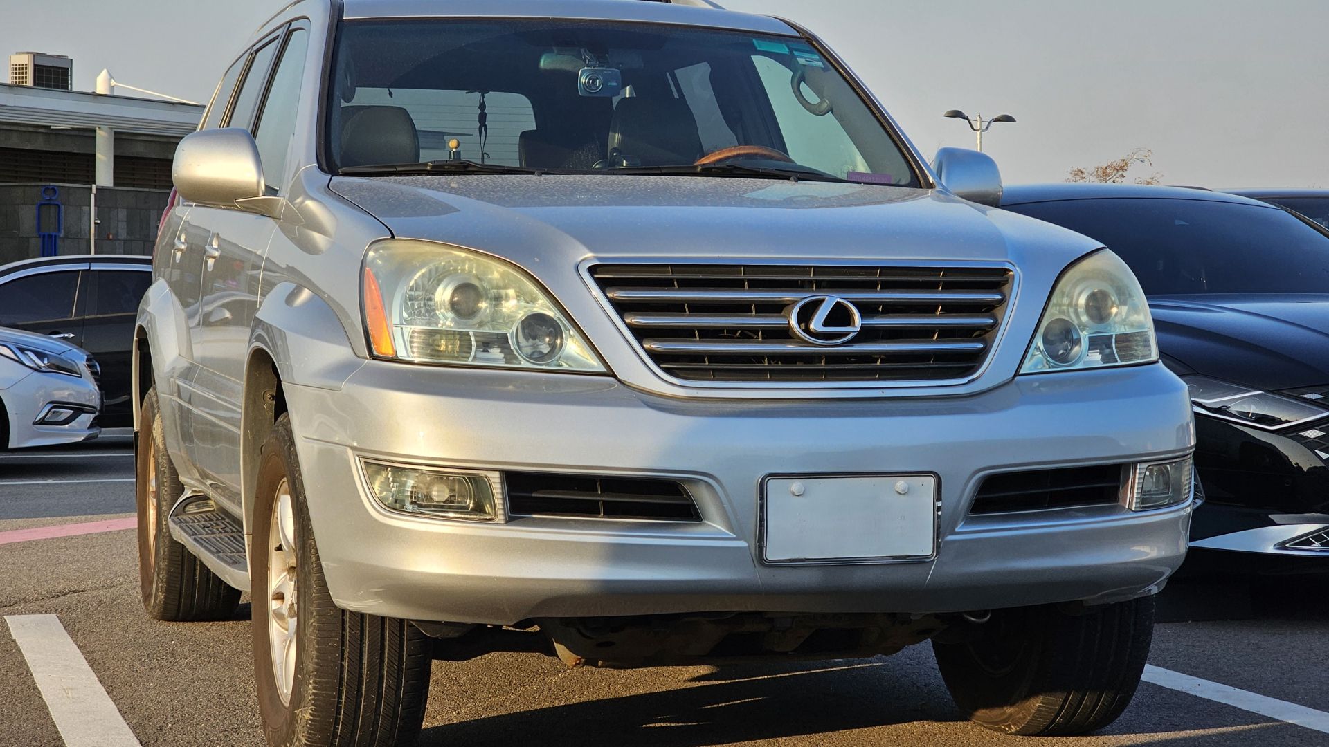 8. Lexus GX
