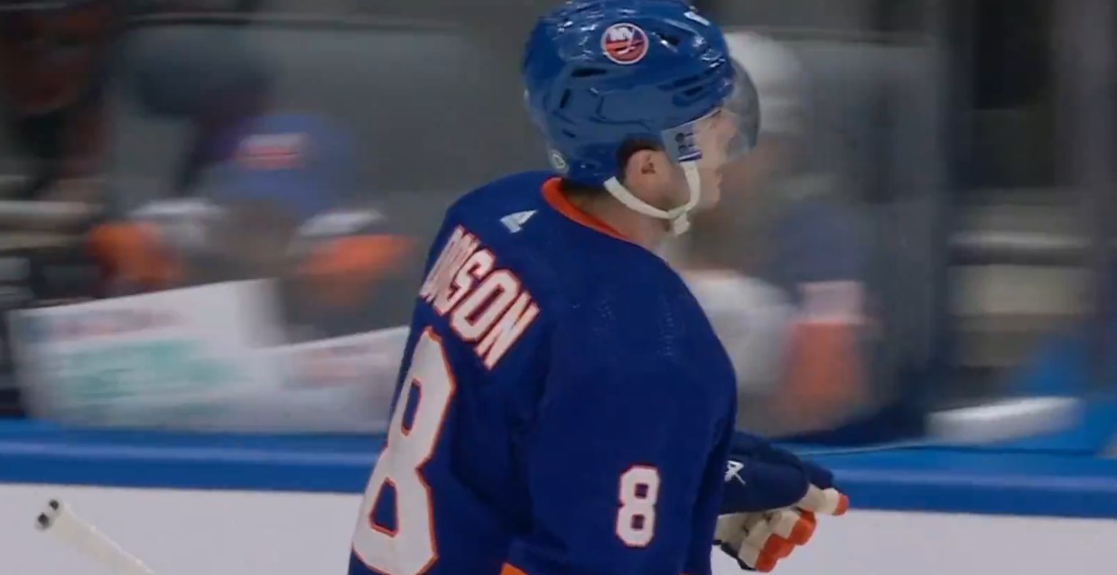 Noah Dobson accepted less money to play in Montreal