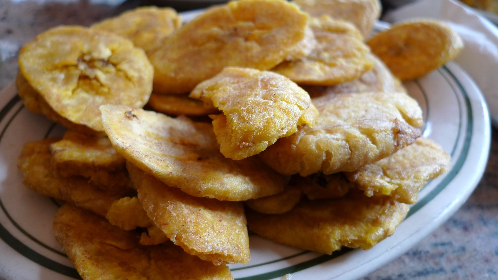 Tostones (plantains frits)