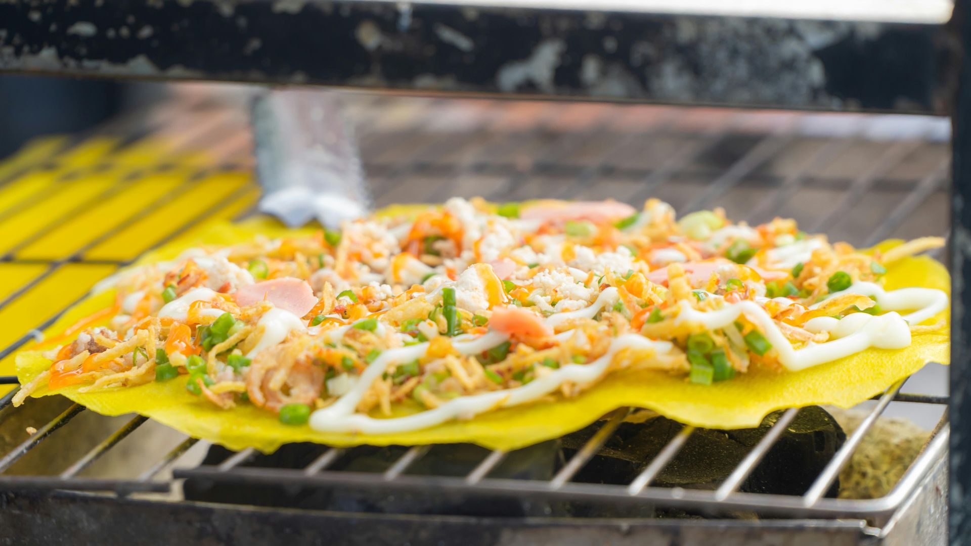 Bánh tráng nướng (papier de riz vietnamien grillé)