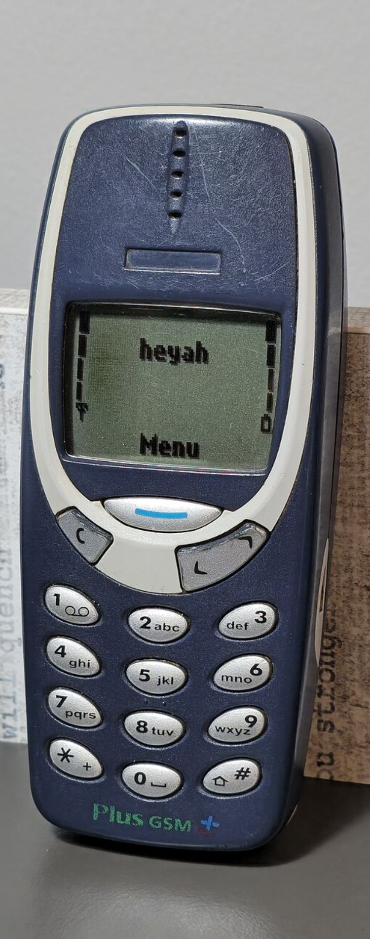 Nokia 3310 (2000)