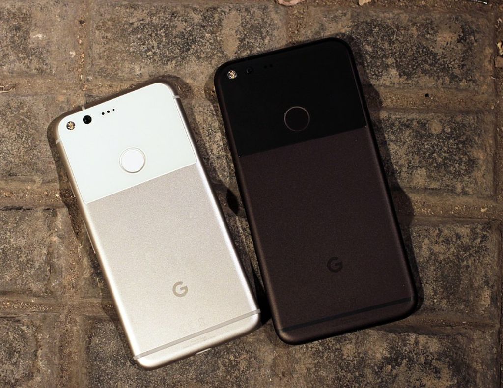 Google Pixel (2016)