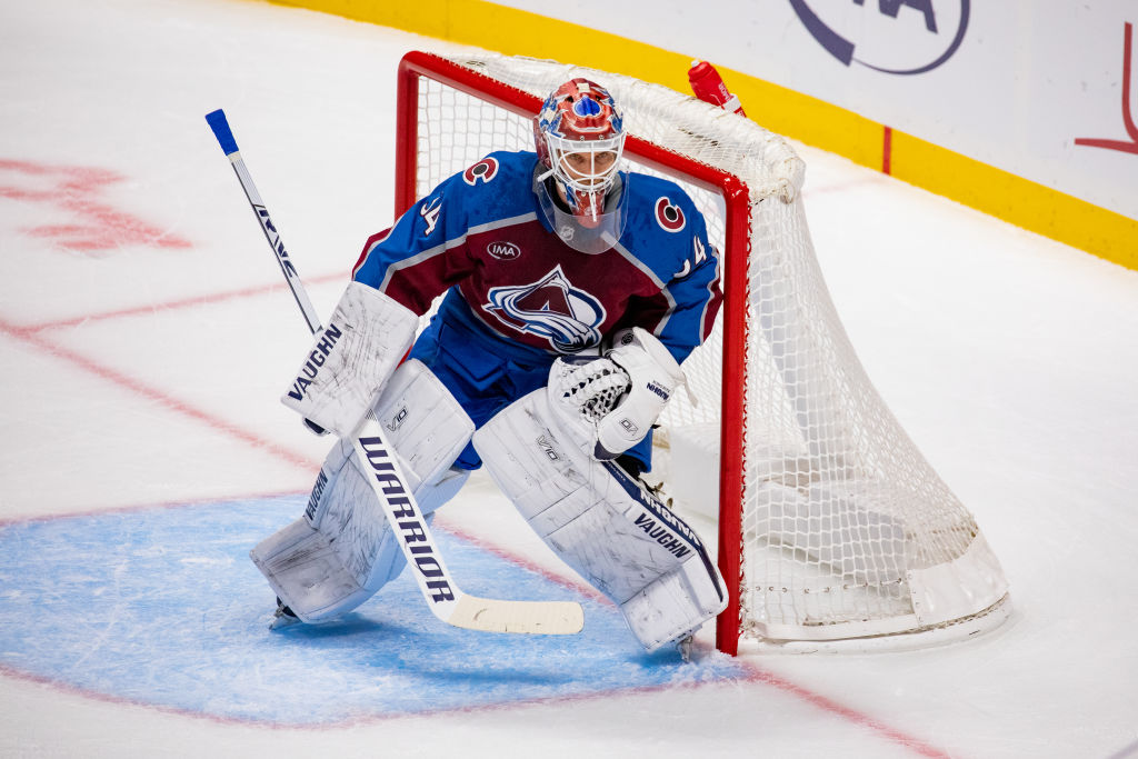 The Canadiens sign goalie Kaapo Kahkonen