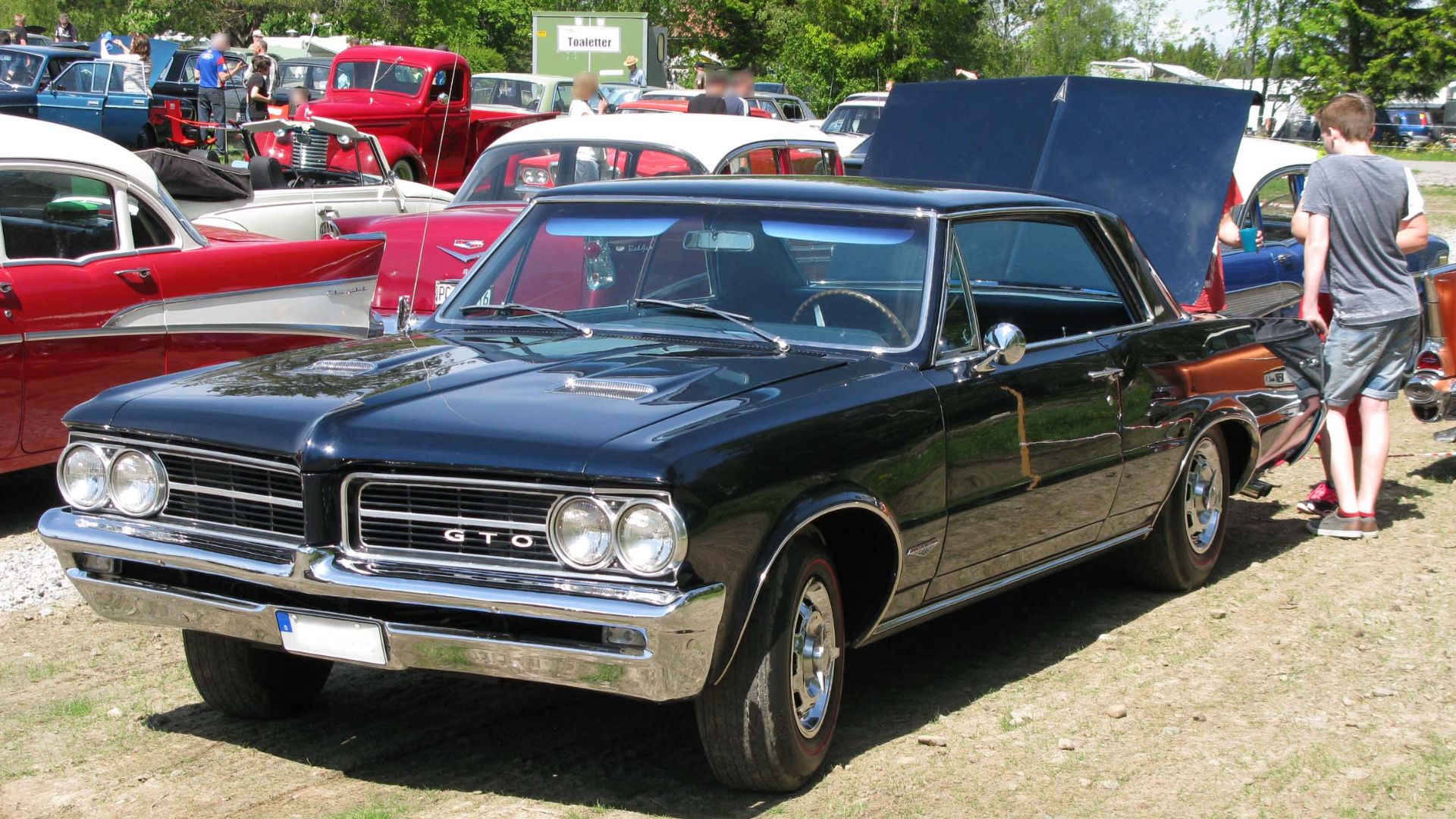 14. 1964 Pontiac GTO