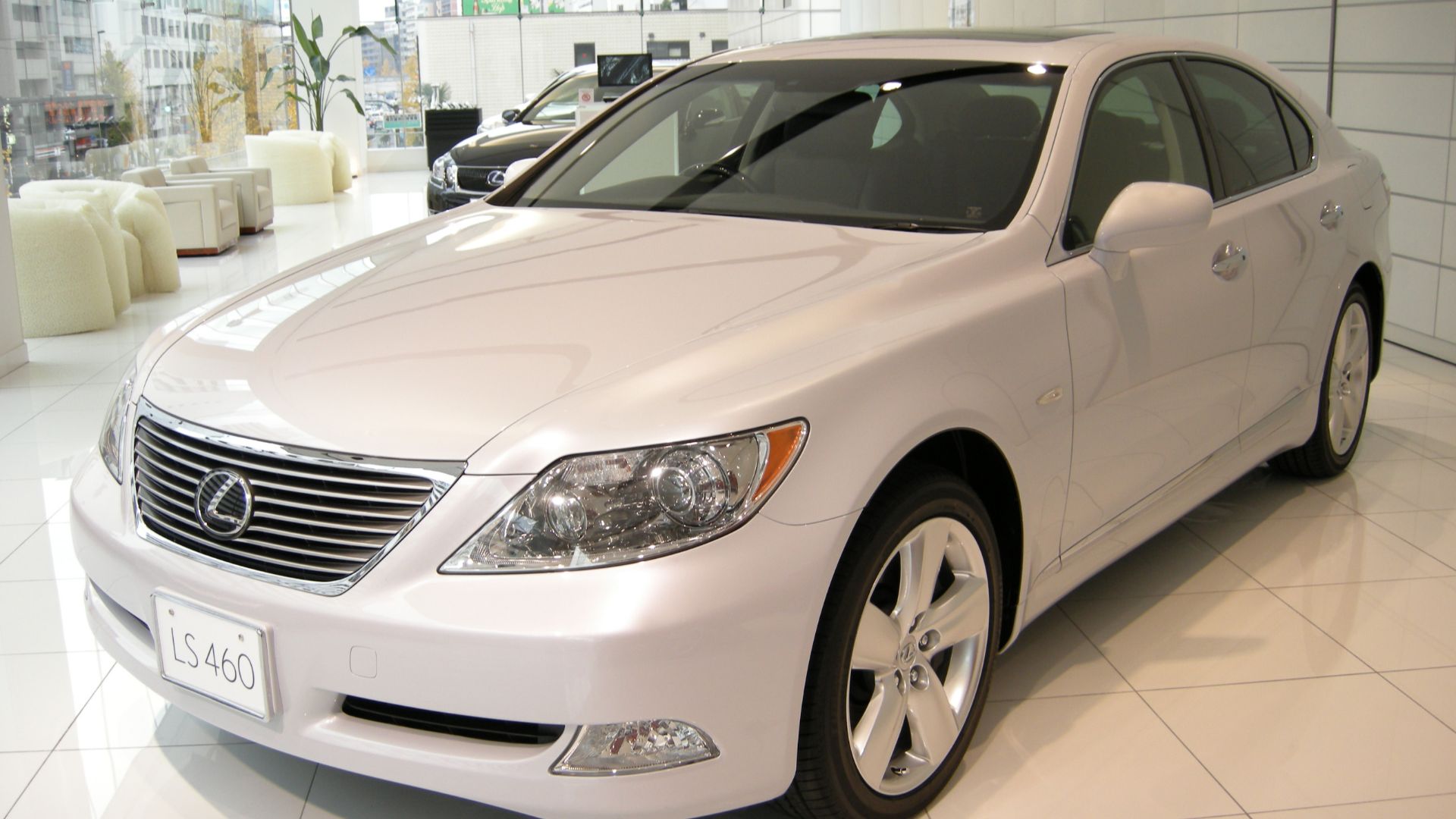 9. Lexus LS