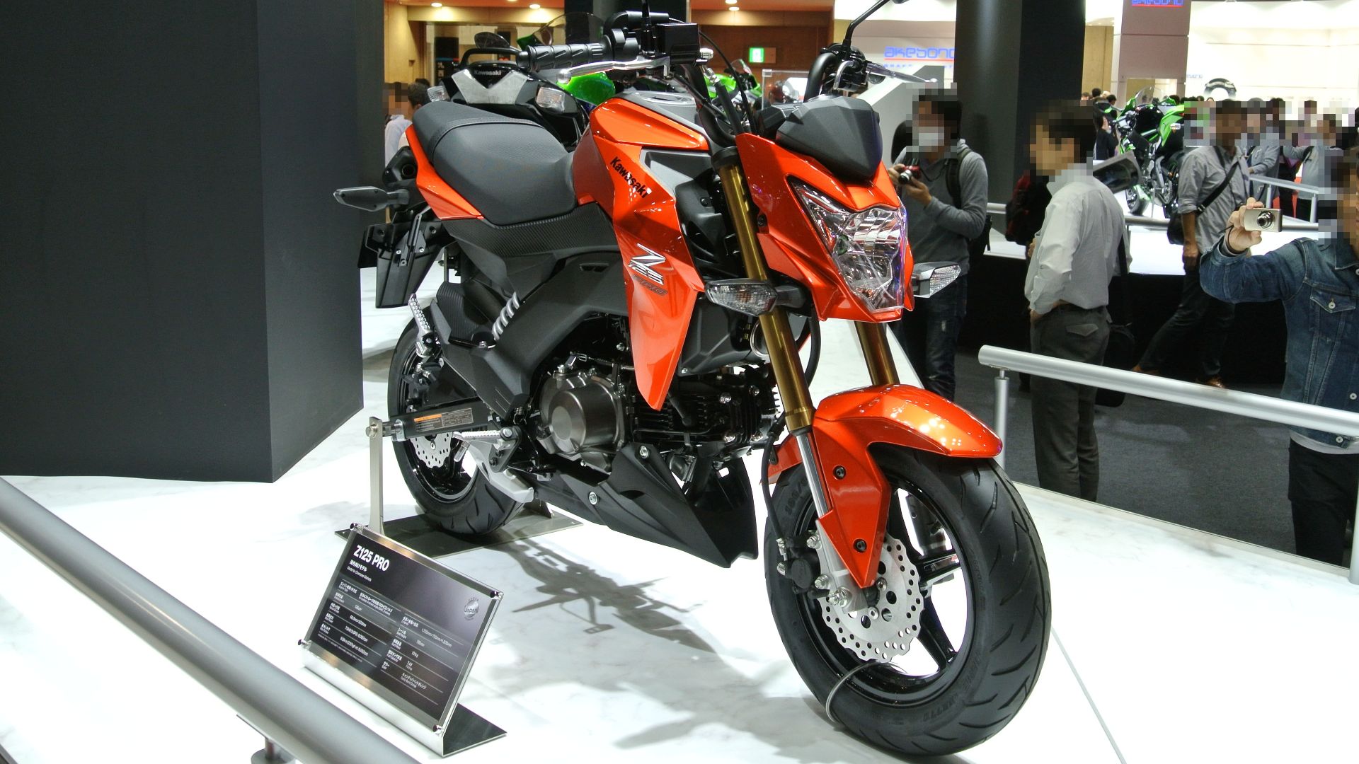 2. Kawasaki Z125 Pro