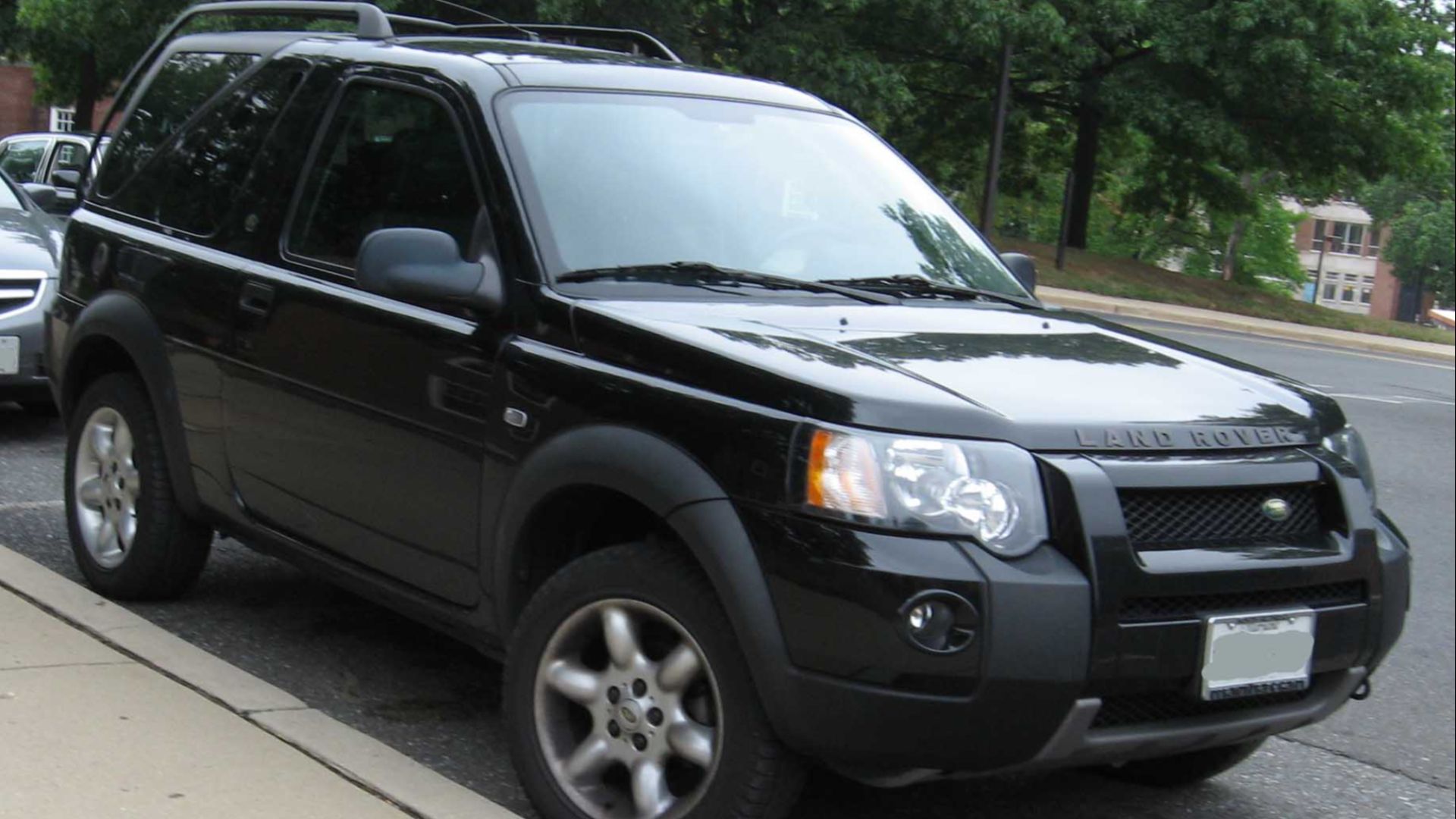 8. Land Rover Freelander Cabriolet